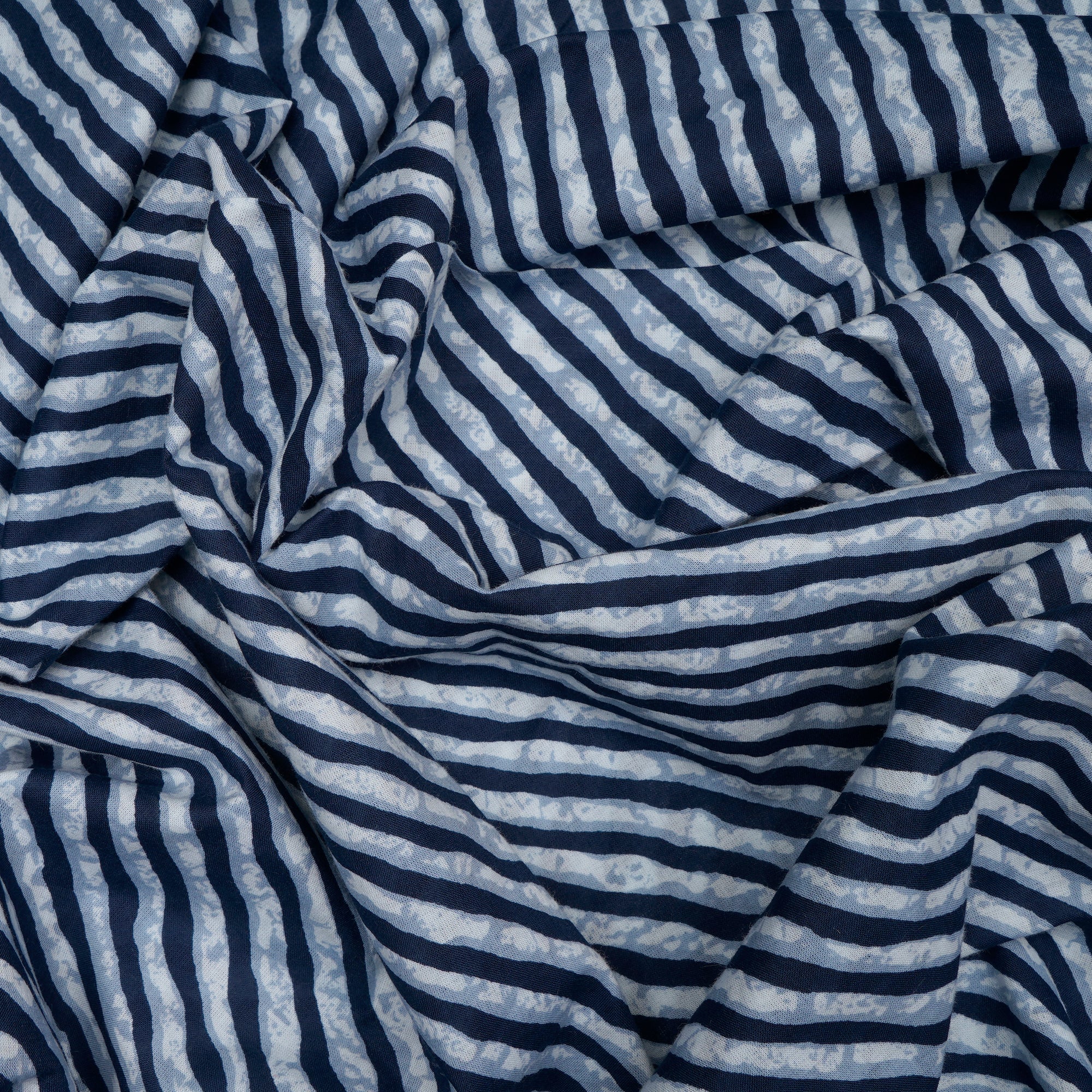 (Pre-Cut 2.50 Mtr)Blue Lehariya Pattern Screen Print Cotton Fabric