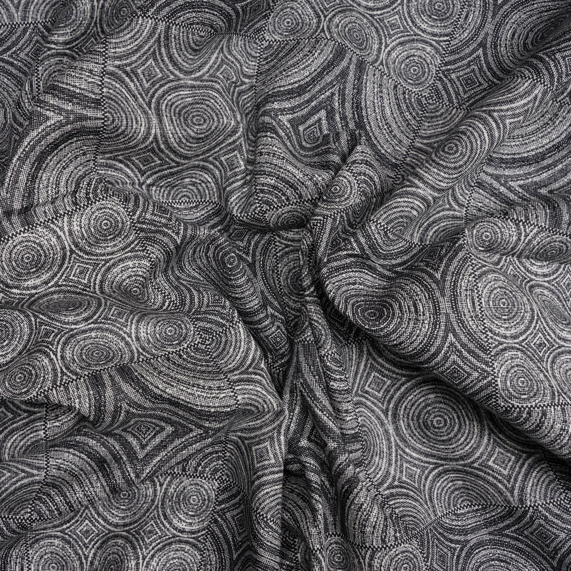 (Pre-Cut 2.70 Mtr)Black-White Geometric Pattern Printed Cambric Cotton Fabric