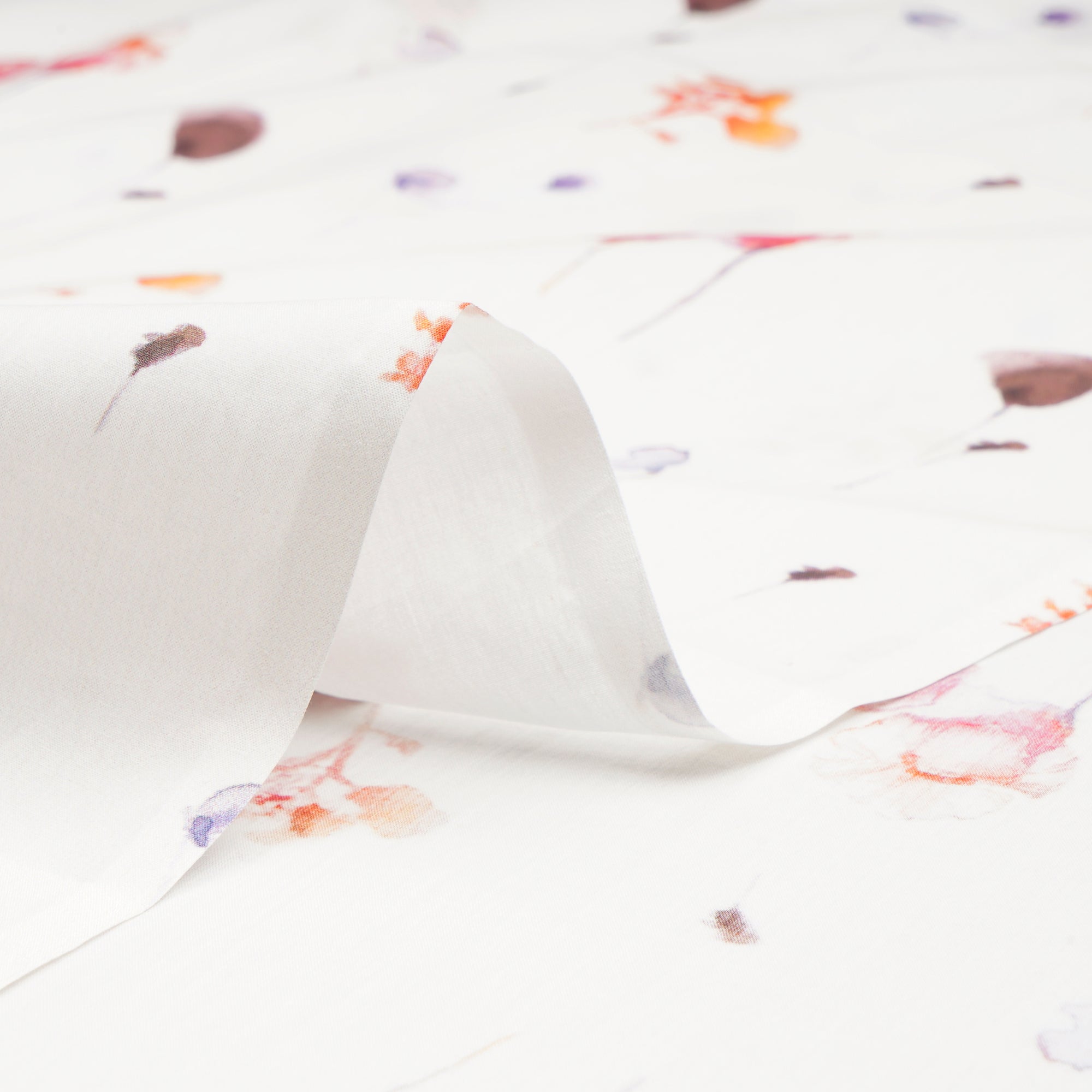 (Pre-Cut 2.20 Mtr)White Floral Pattern Digital Print-Lawn Fabric