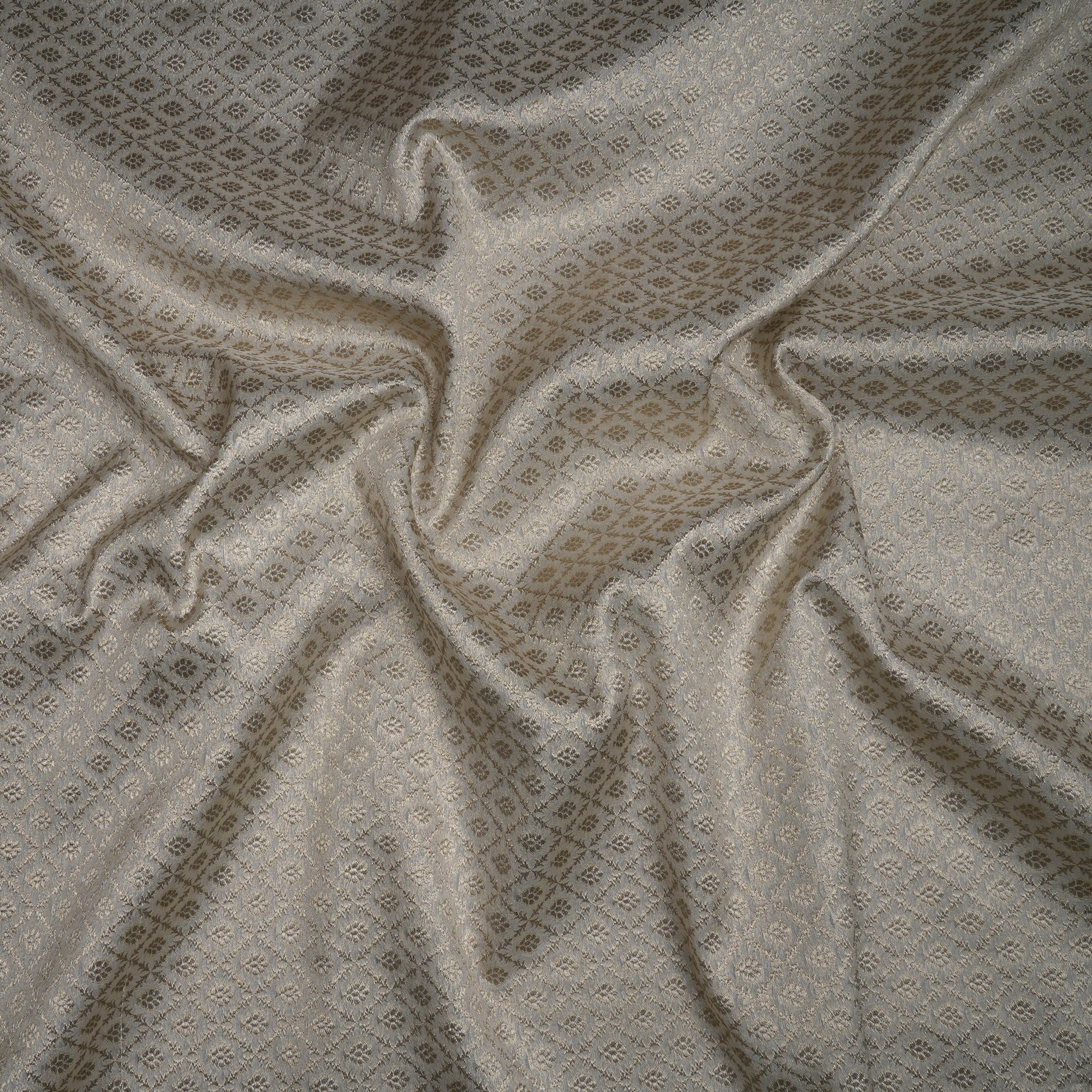 (Pre-Cut 0.80 Mtr)Off White Silver Dyeable All Over Pattern Handwoven Fancy Banarasi Fabric