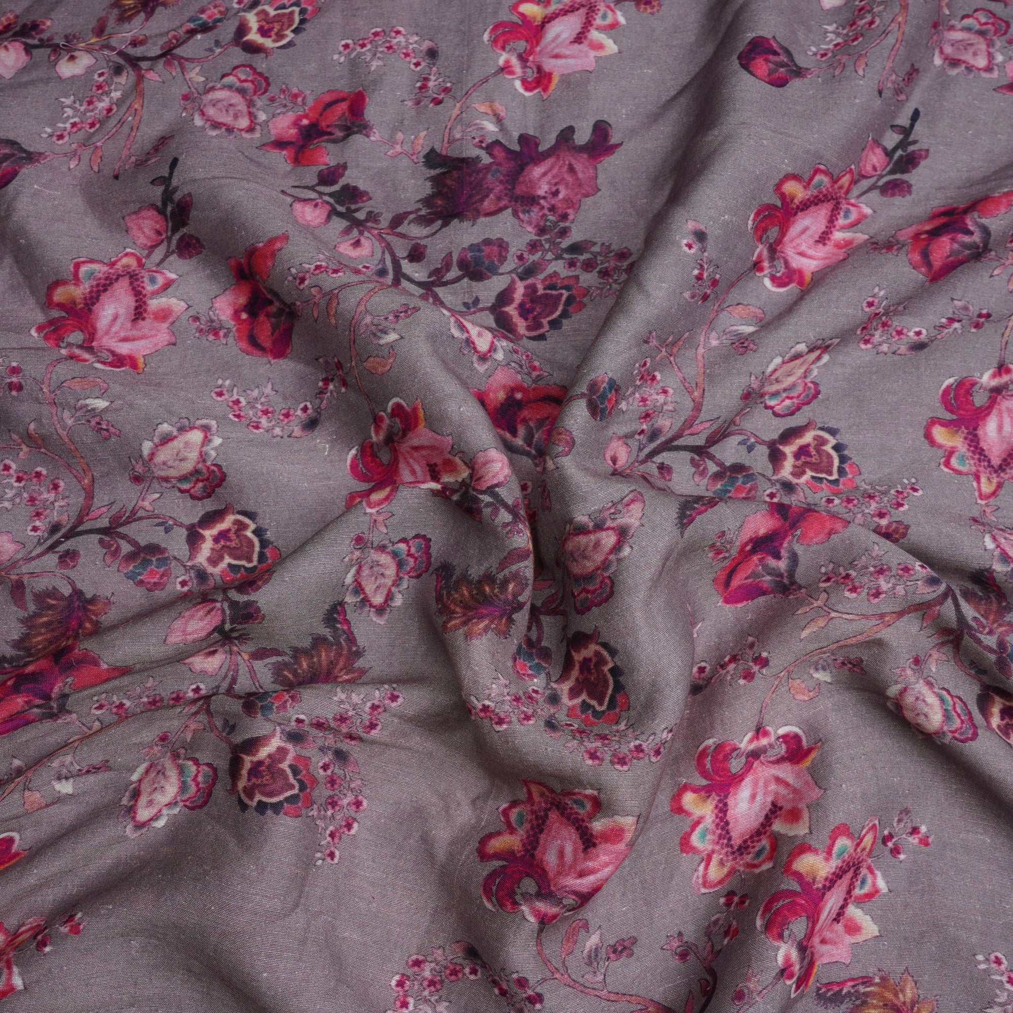 (Pre-Cut 1.50 Mtr)Grey Floral Pattern Digital PrintViscose Bemberg Fabric