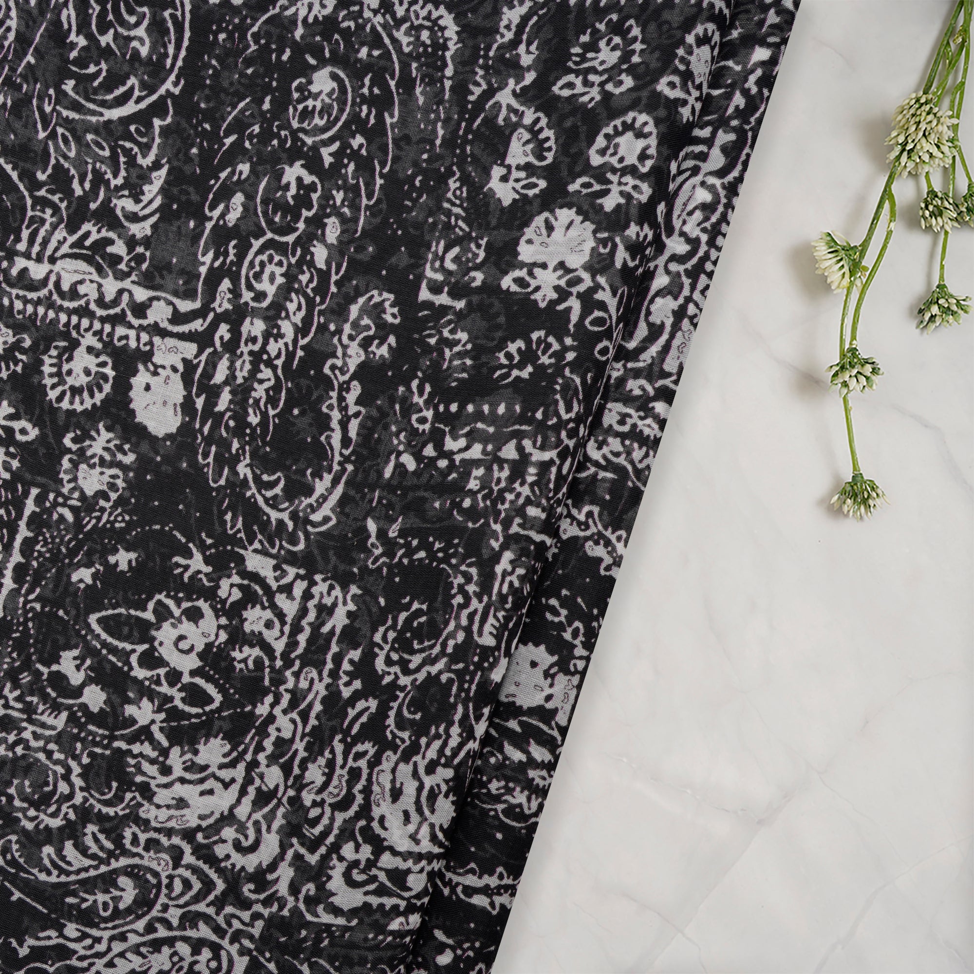 (Pre-Cut 3.20Mtr)Black-White Abstract Pattern Screen Printed Cotton Fabric