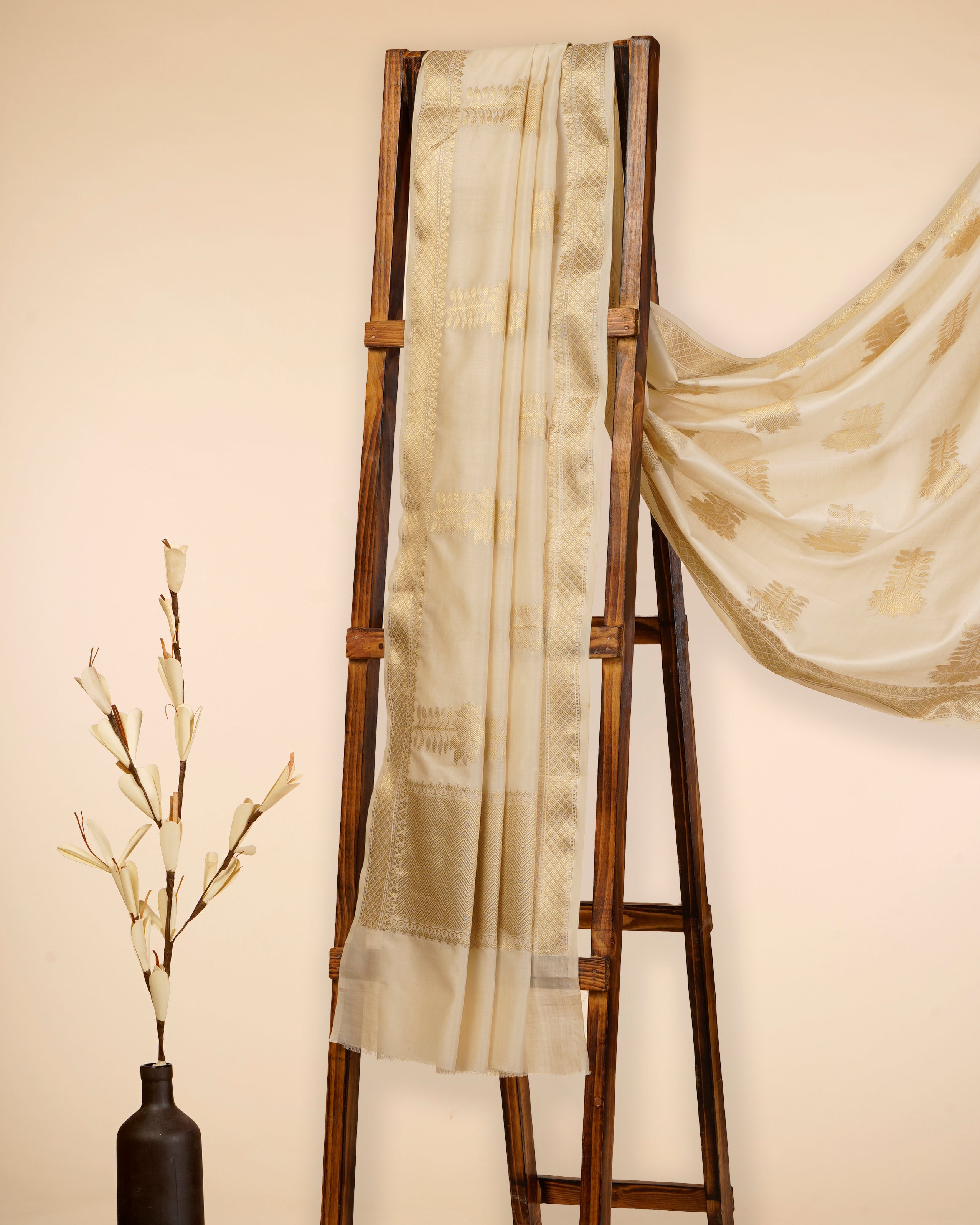 All Over Pattern Handwoven Brocade Pure Silk Dupatta