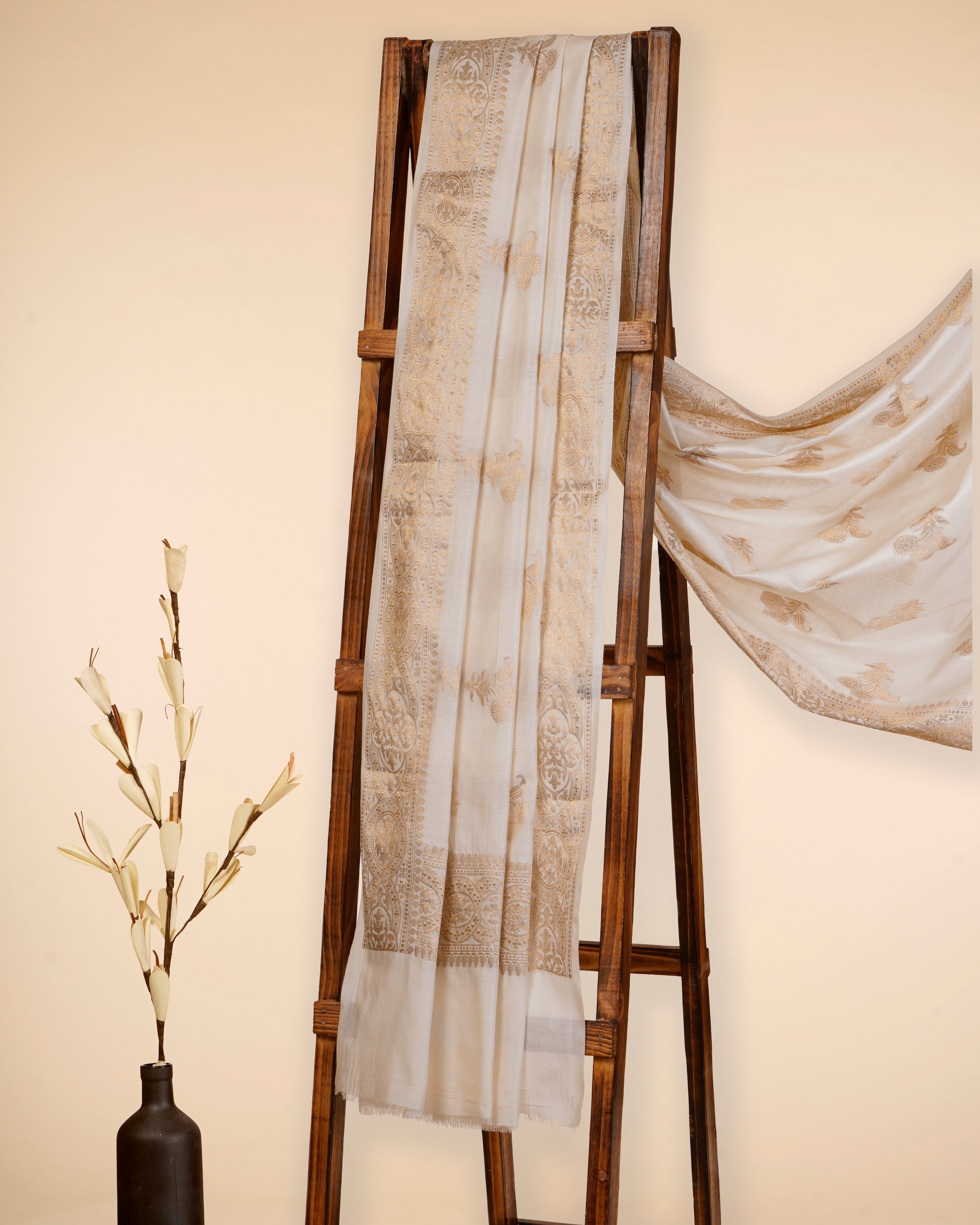 Red-Gold All Over Pattern Handwoven Brocade Pure Silk Dupatta