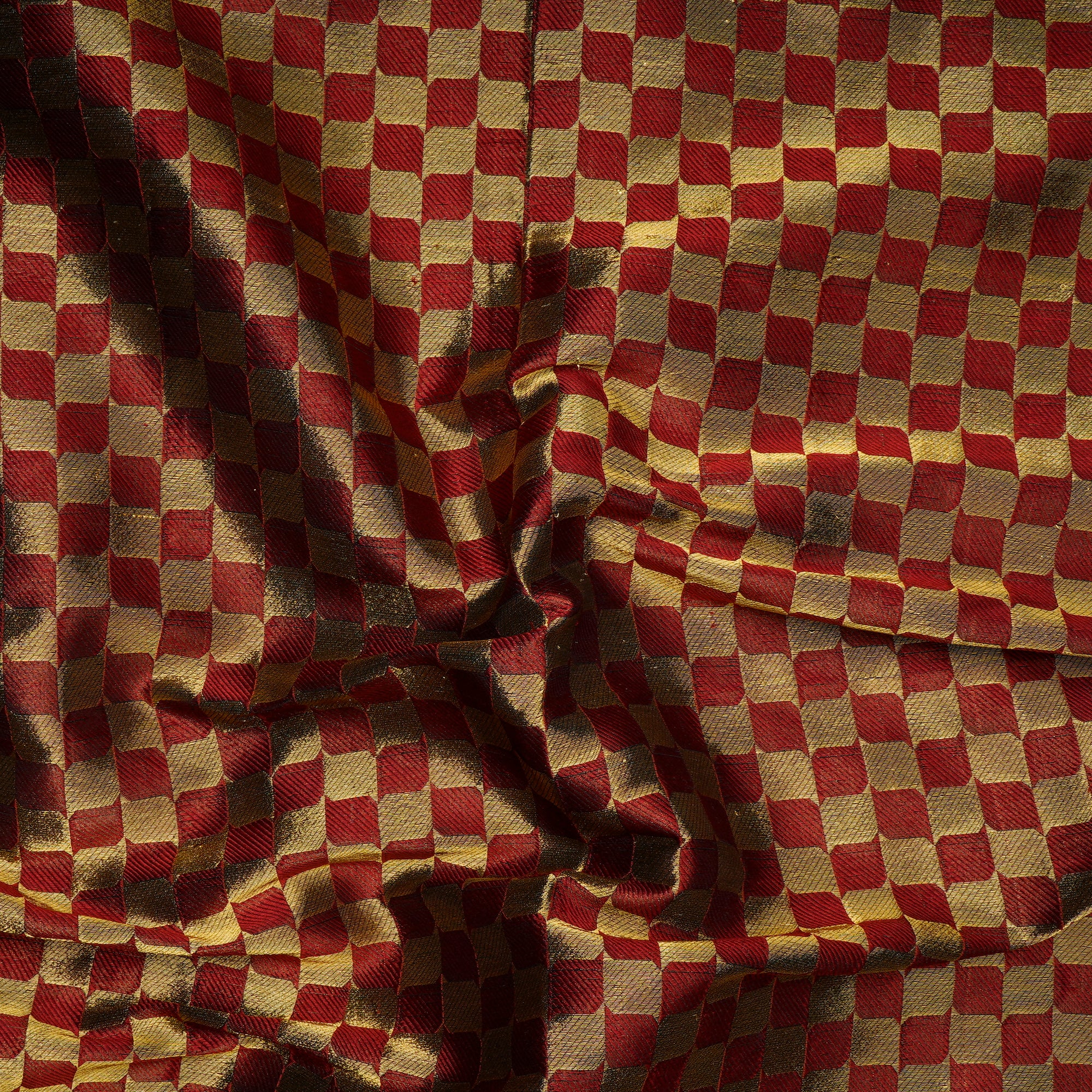 ( Pre Cut 1.00 Mtr ) Red-Goldenen Color Handwoven Brocade Fabric