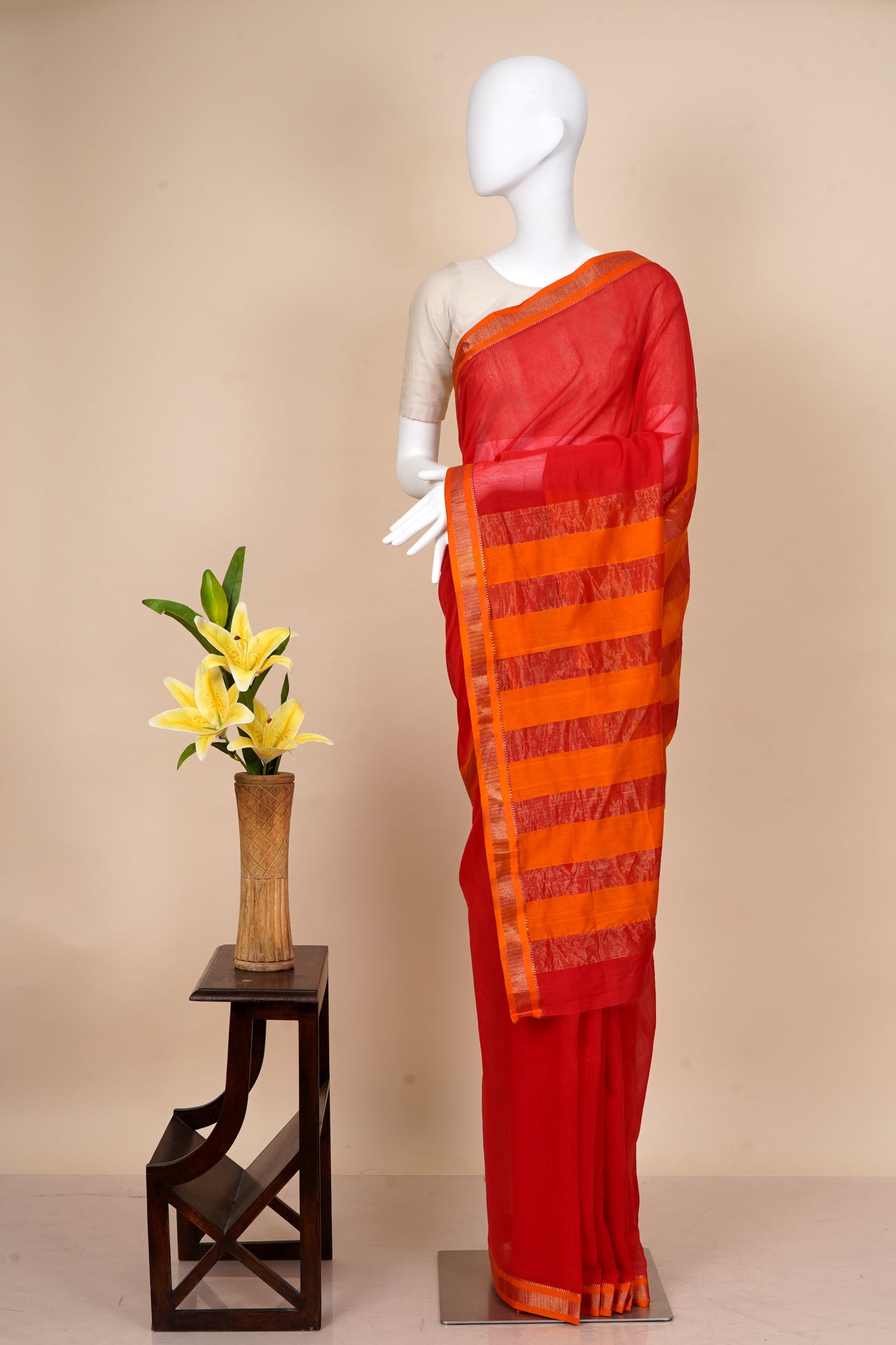 Red-Orange Color Handwoven Maheshwari Saree with Blouse Piece