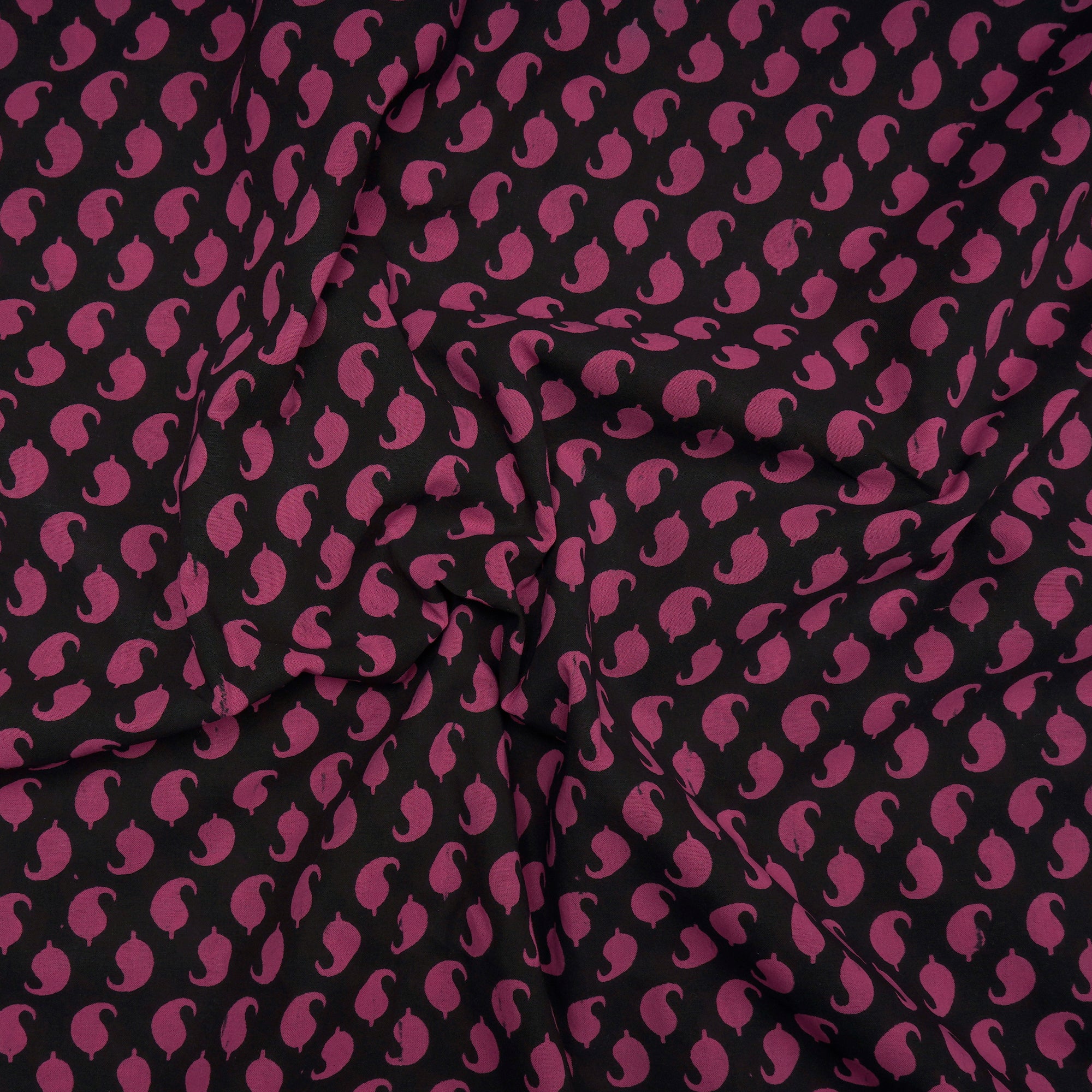 Black-Pink Color Printed High Twisted Cotton Voile Fabric