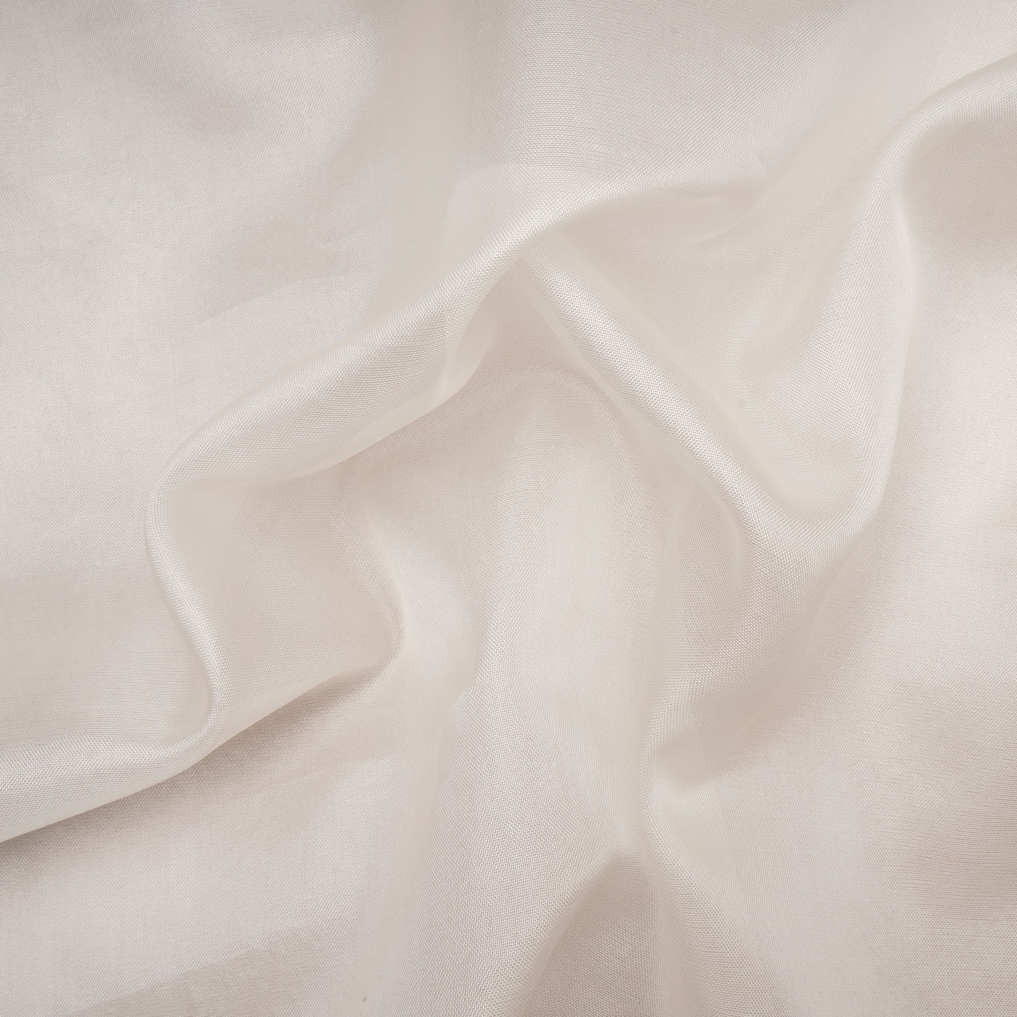 White Color 4/4 Organza Silk Dyeable Fabric