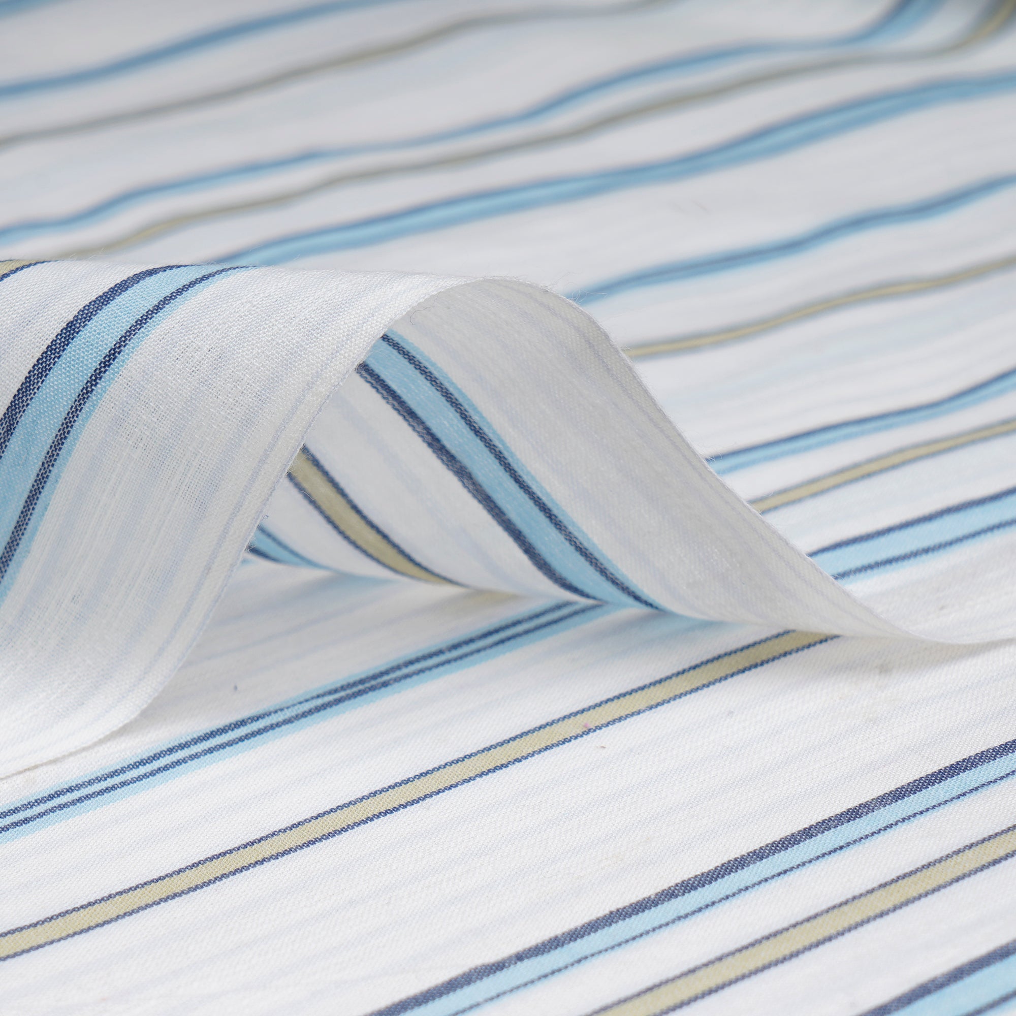 White Stripe Pattern Yarn Dyed Cotton Fabric