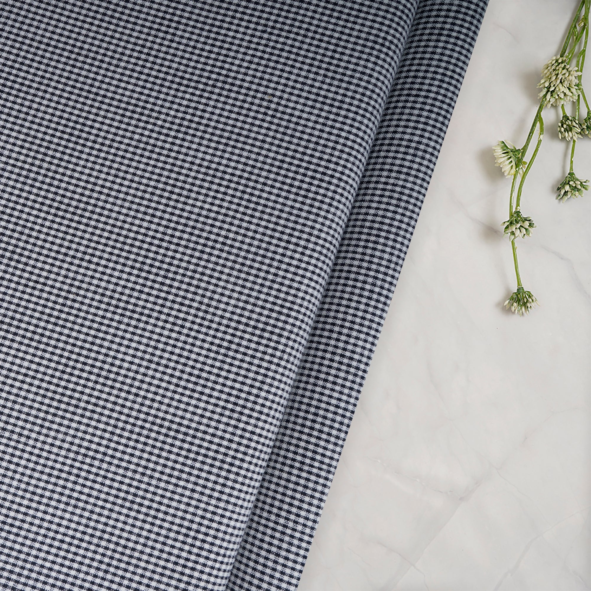 Black-White Check Pattern Yarn Dyed Cotton Fabric