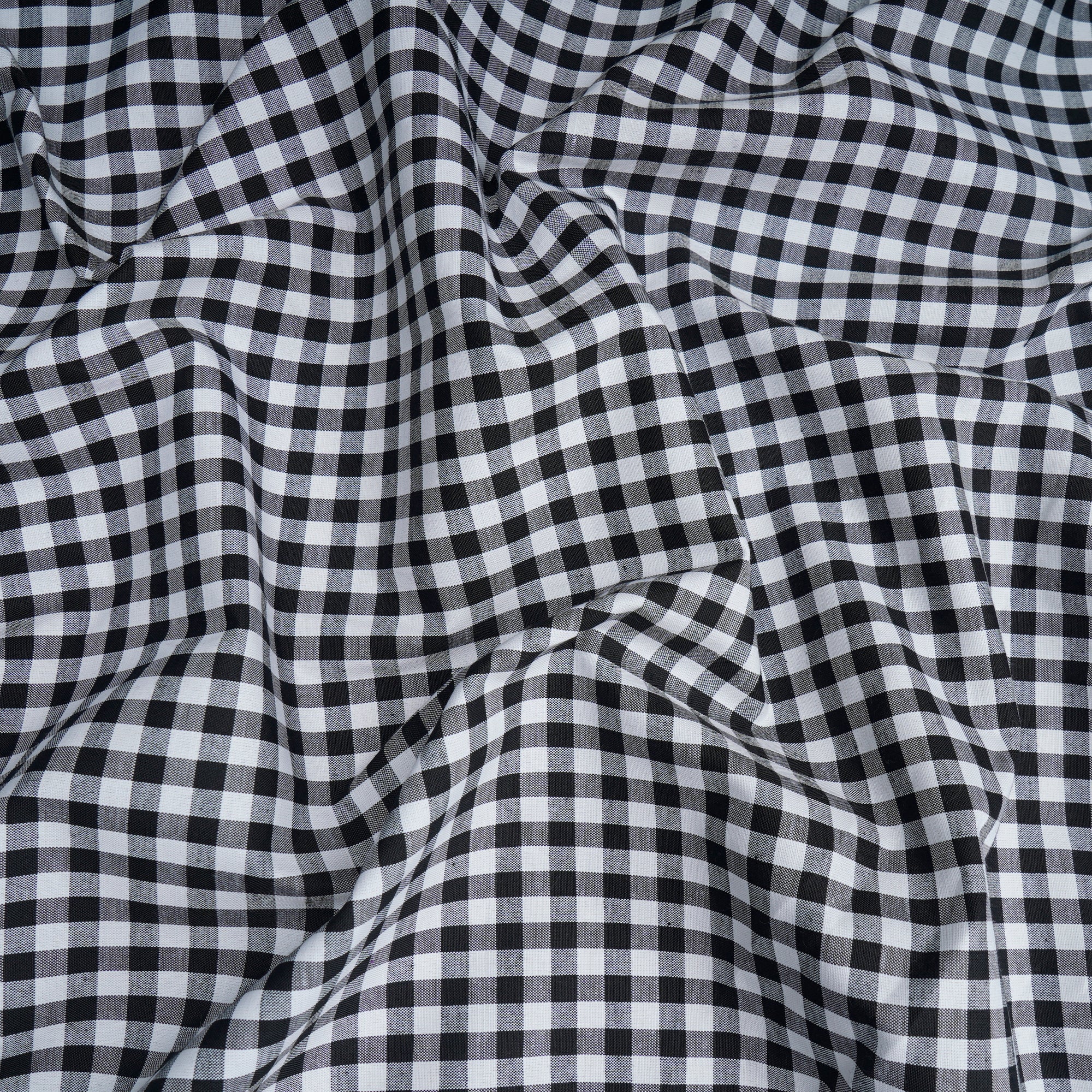 White-Black Check Pattern Yarn Dyed Cotton Fabric