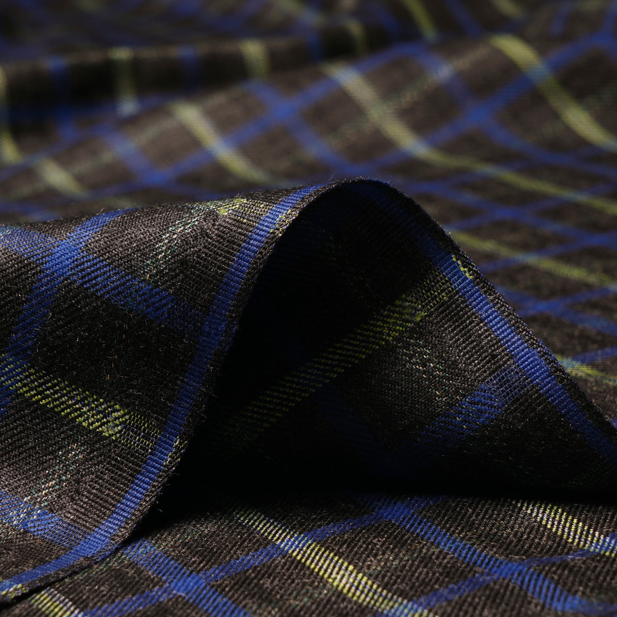 Forged Iron Check Pattern Woolen Tweed Fabric