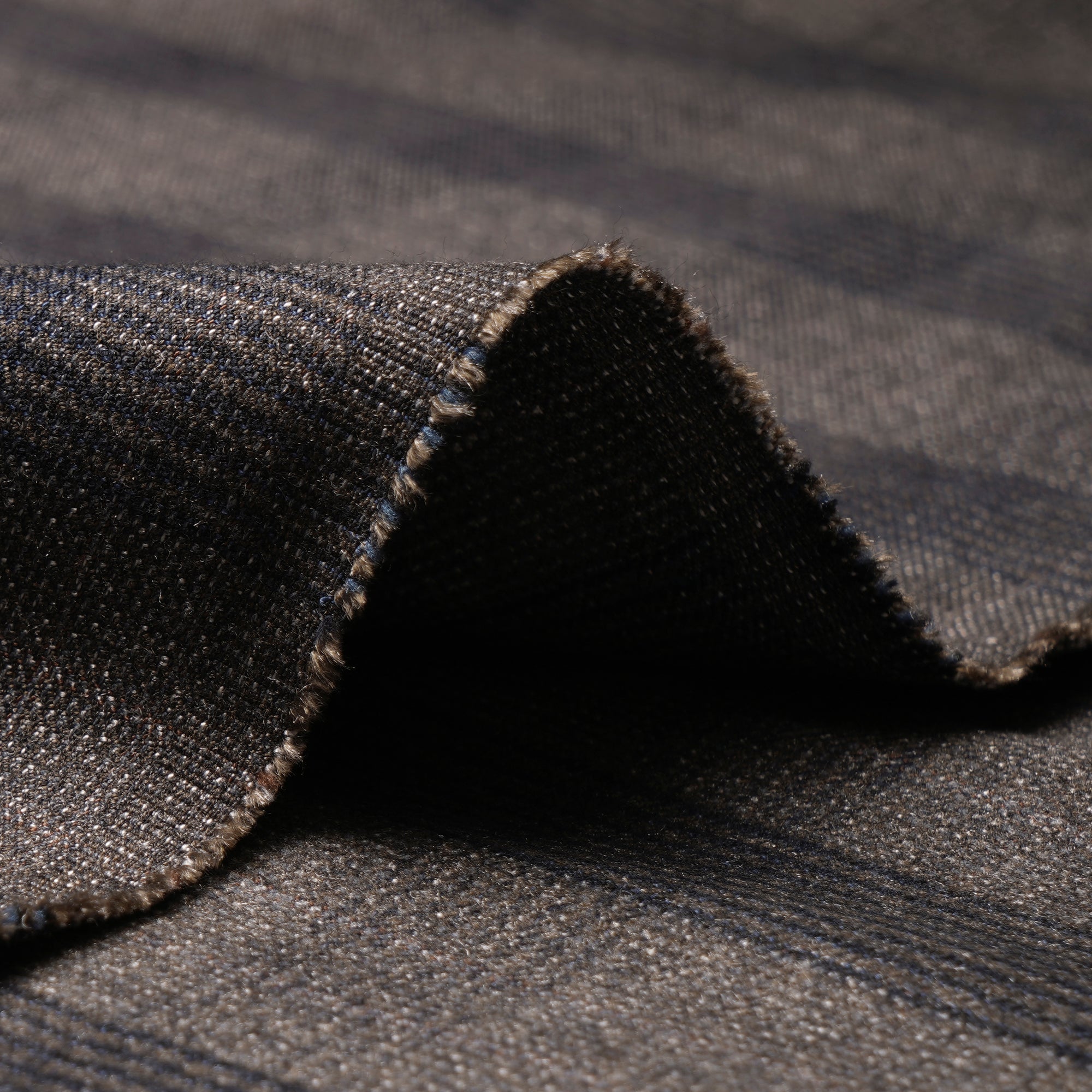 Grey-Blue Check Pattern Woolen Tweed Fabric