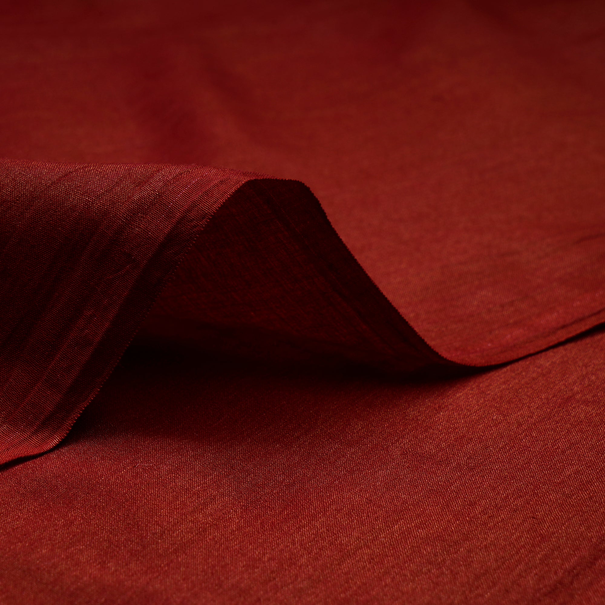 (Pre-Cut 2.90 Mtr)Mud Red Piece Dyed Tussar Chanderi Fabric