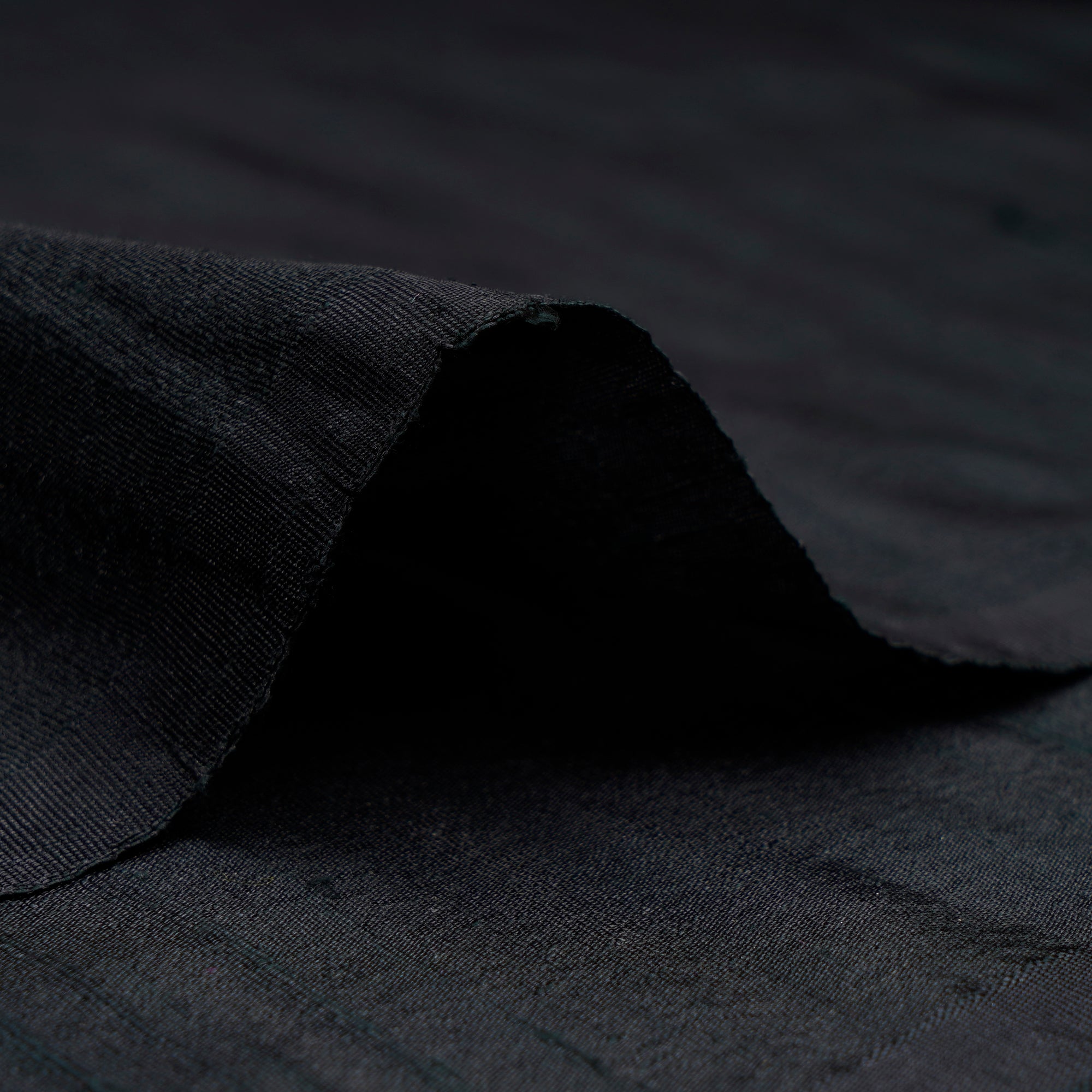 (Pre-Cut 4.80 Mtr)Black Blended Dupion Silk Fabric