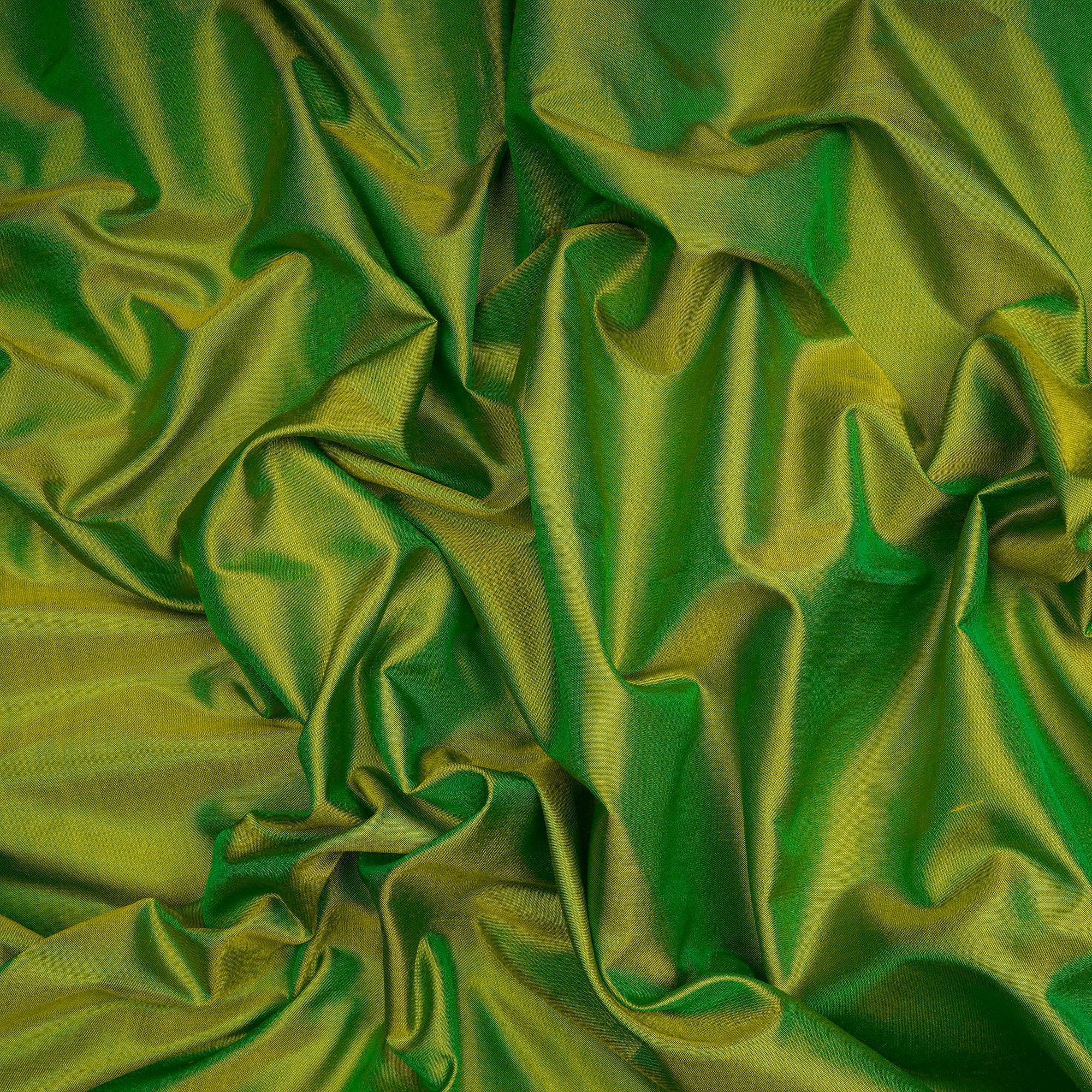 (Pre-Cut 4.25 Mtr)Green Plain Bangalore Silk Fabric