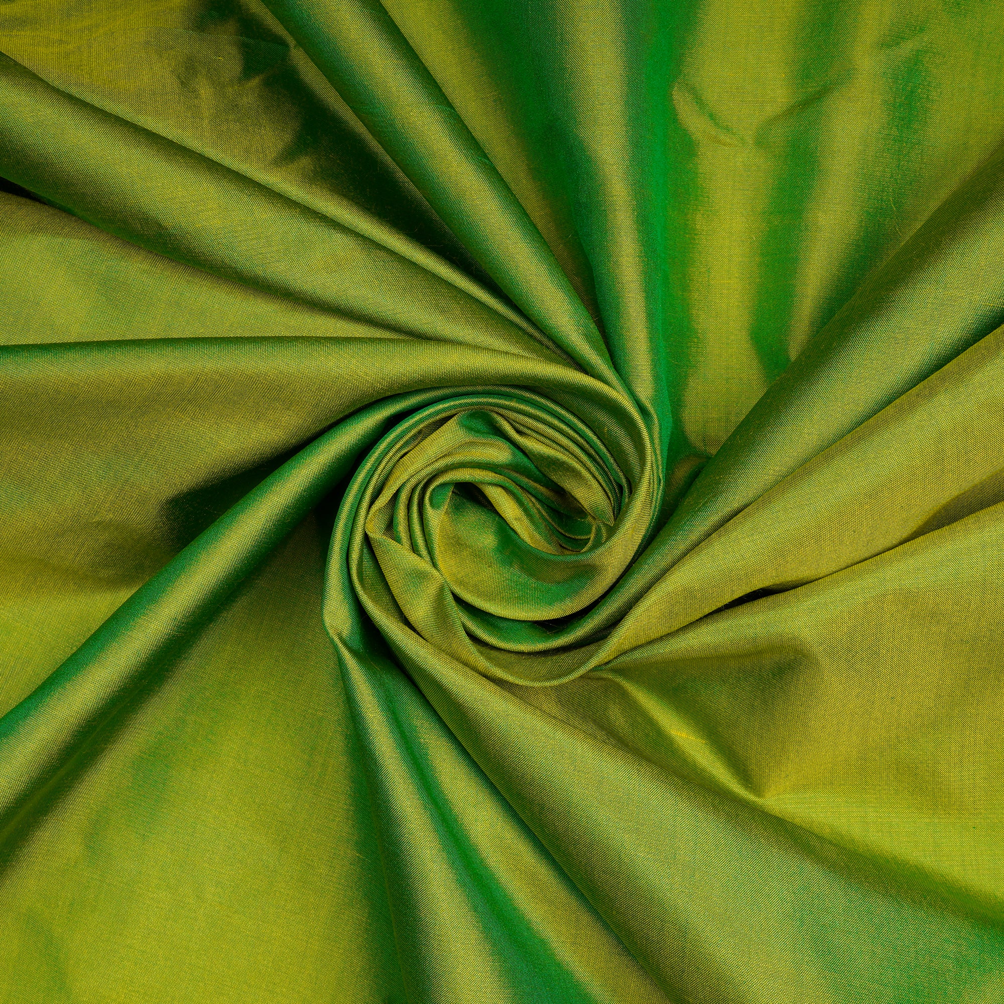 (Pre-Cut 4.25 Mtr)Green Plain Bangalore Silk Fabric