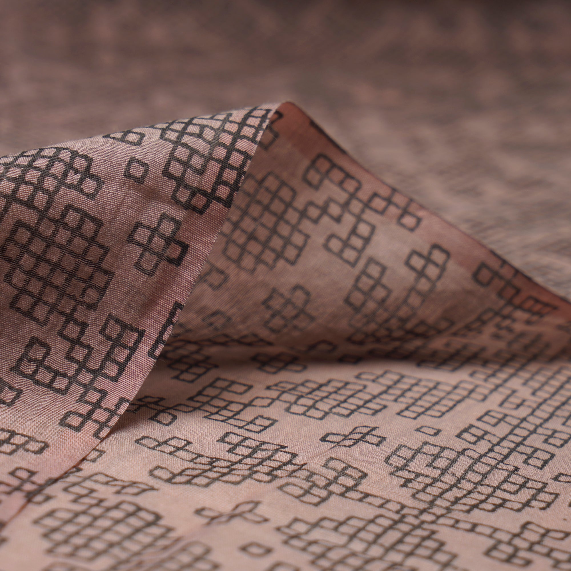 (Pre-Cut 2.80 Mtr)Dust Pink Gemetric Pattern Digital Print Fine Chanderi Fabric