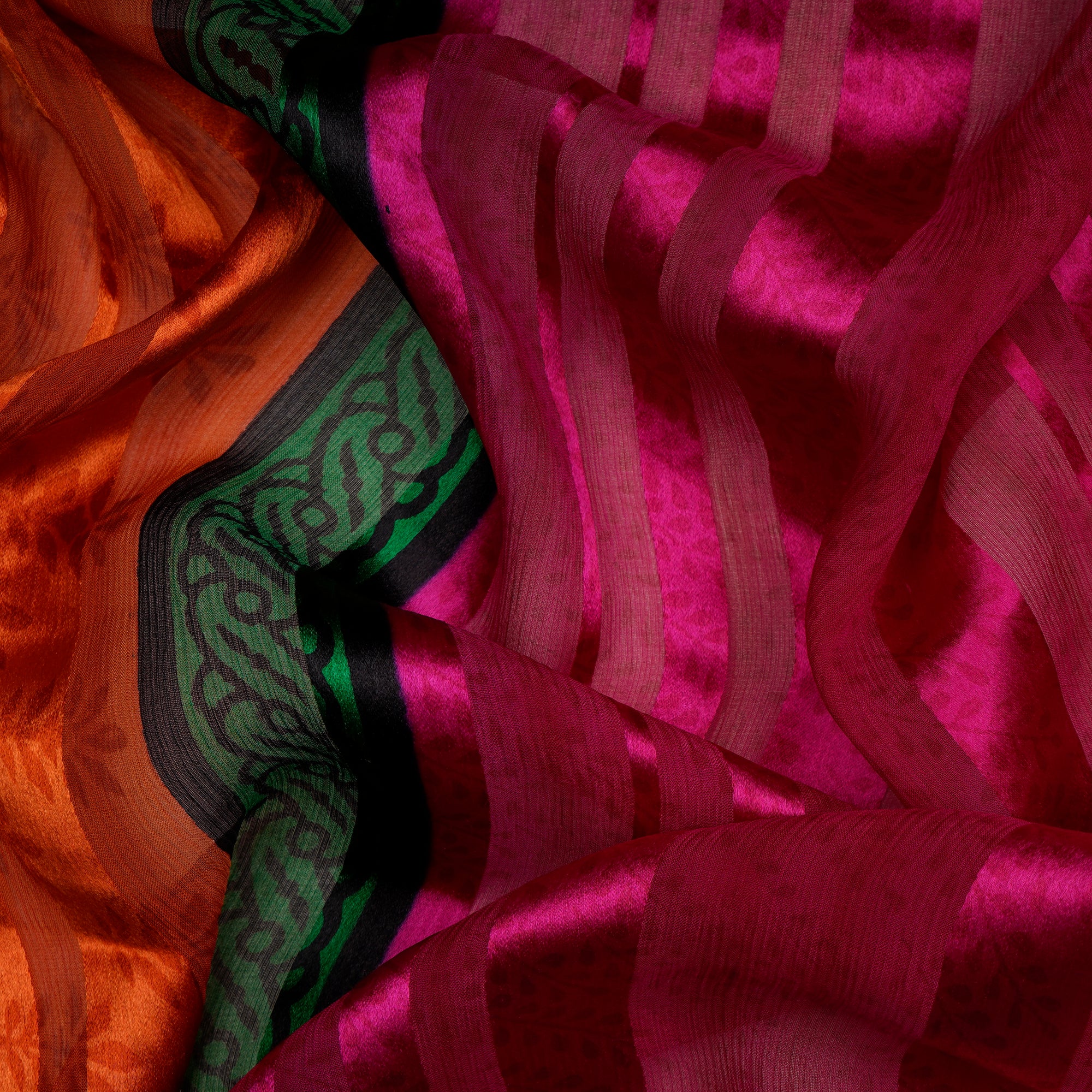 (Pre-Cut 0.90 Mtr)Fuchsia Pink Color Printed Satin Georgette Fabric