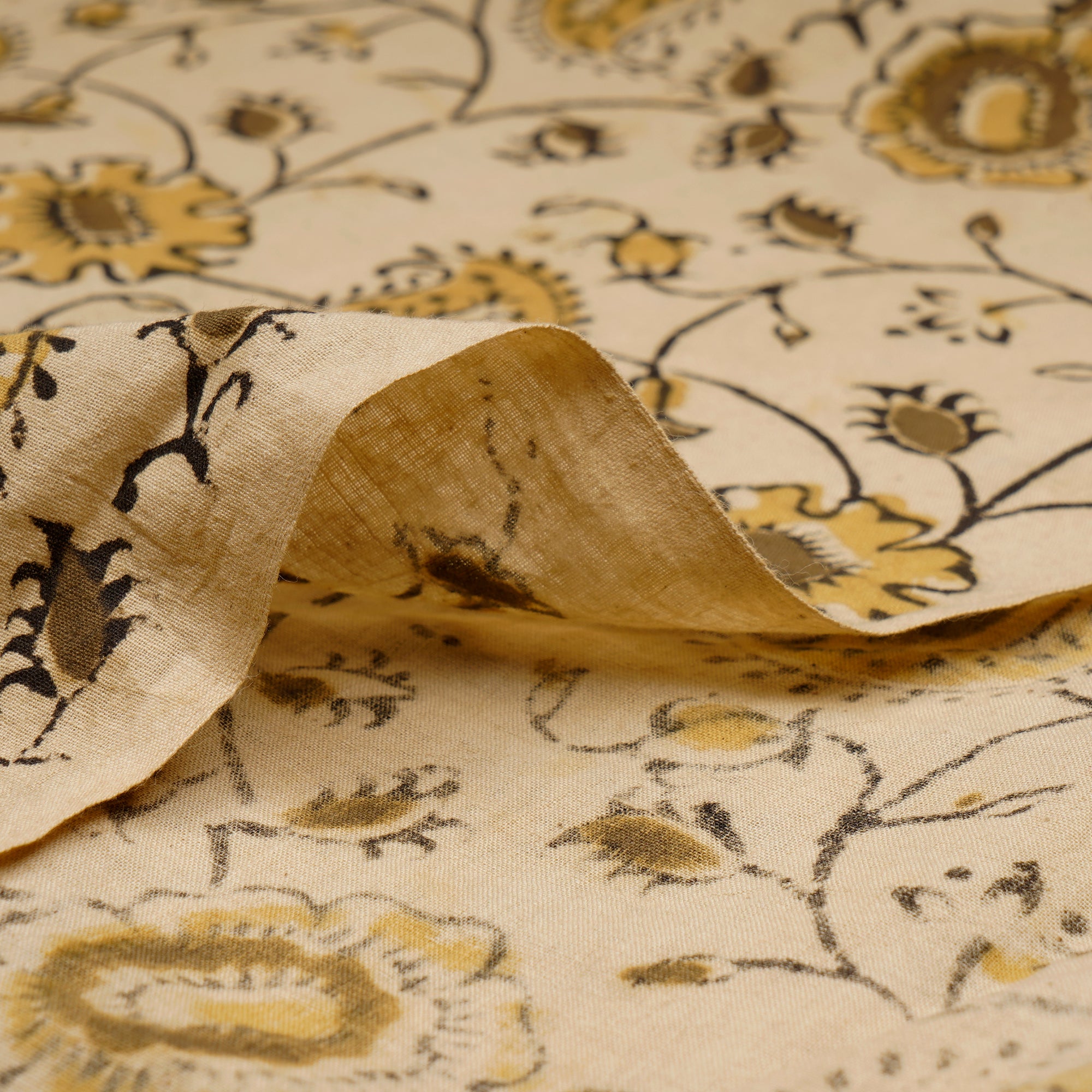 (Pre-Cut 3.40 Mtr)Cream Color Handcrafted Kalamkari Printed Pure Cotton Fabric