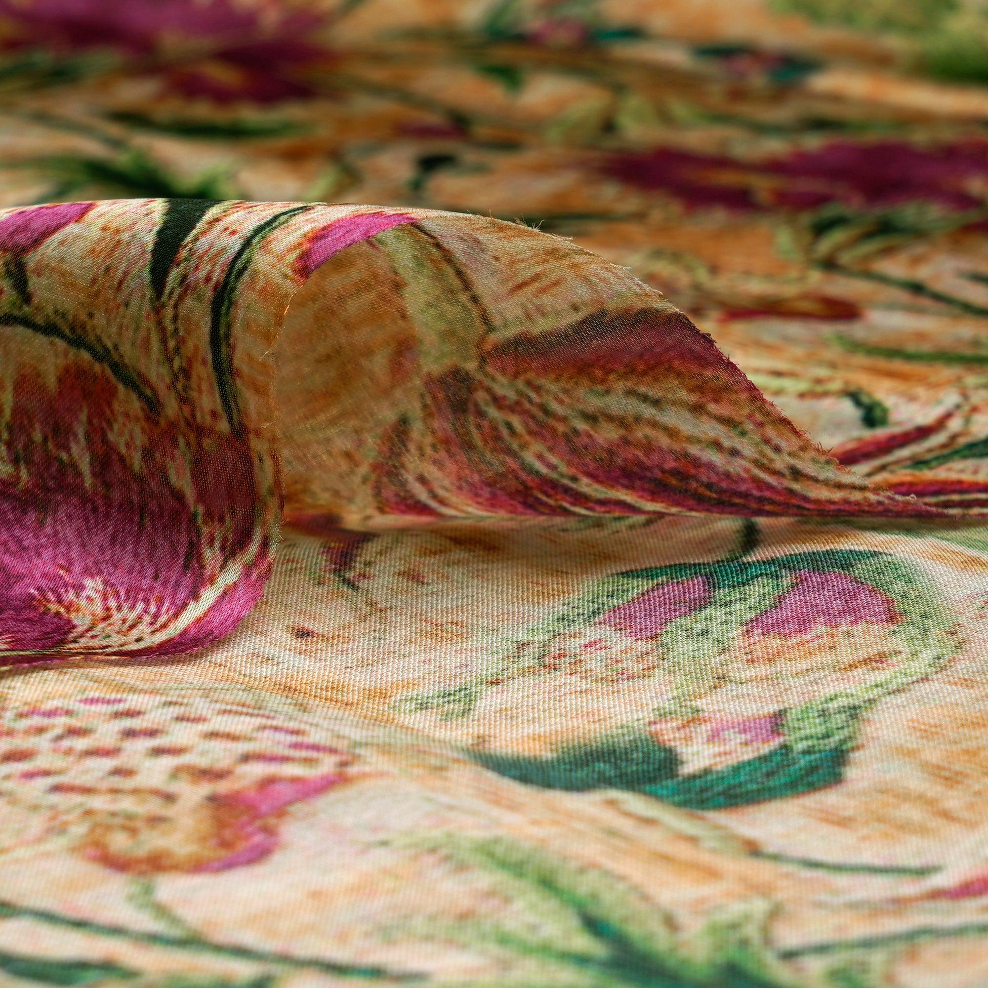 (Pre-Cut 4.40Mtr)Beige Floral Pattern Digital Print Satin Chiffon Fabricprecuts&&2062