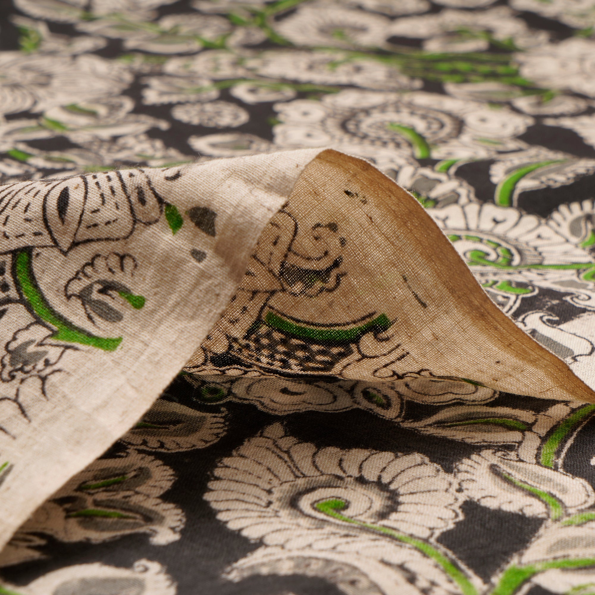 (Pre-Cut 0.90 Mtr)Multi Color Floral Pattern Screen Printed kalamkari Cotton Fabricprecuts&&2037