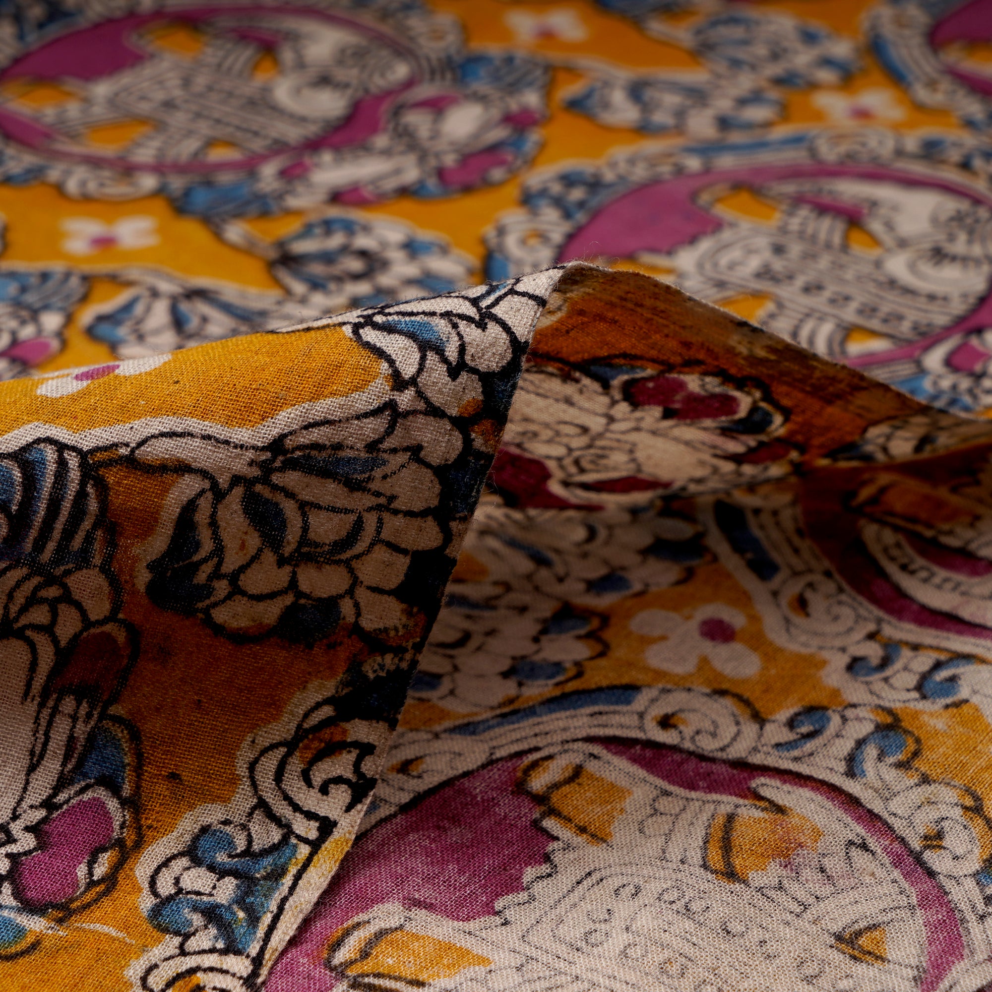 (Pre-Cut 3.25 Mtr)Multi Color Floral Pattern Screen Printed kalamkari Cotton Fabric