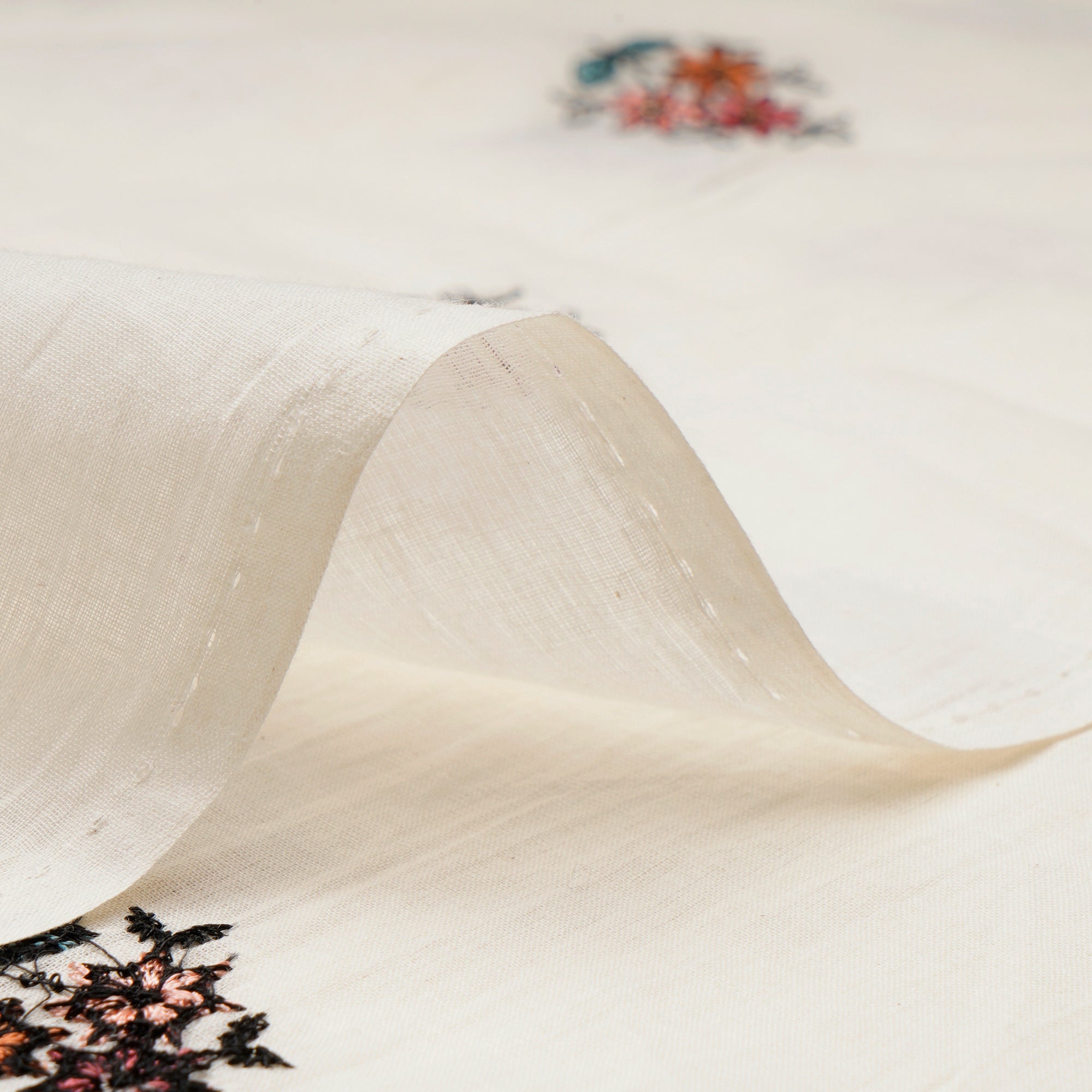 (Pre-Cut 3.30 Mtr)Off-White Motif Pattern Thread Embroidered Cotton Fabric