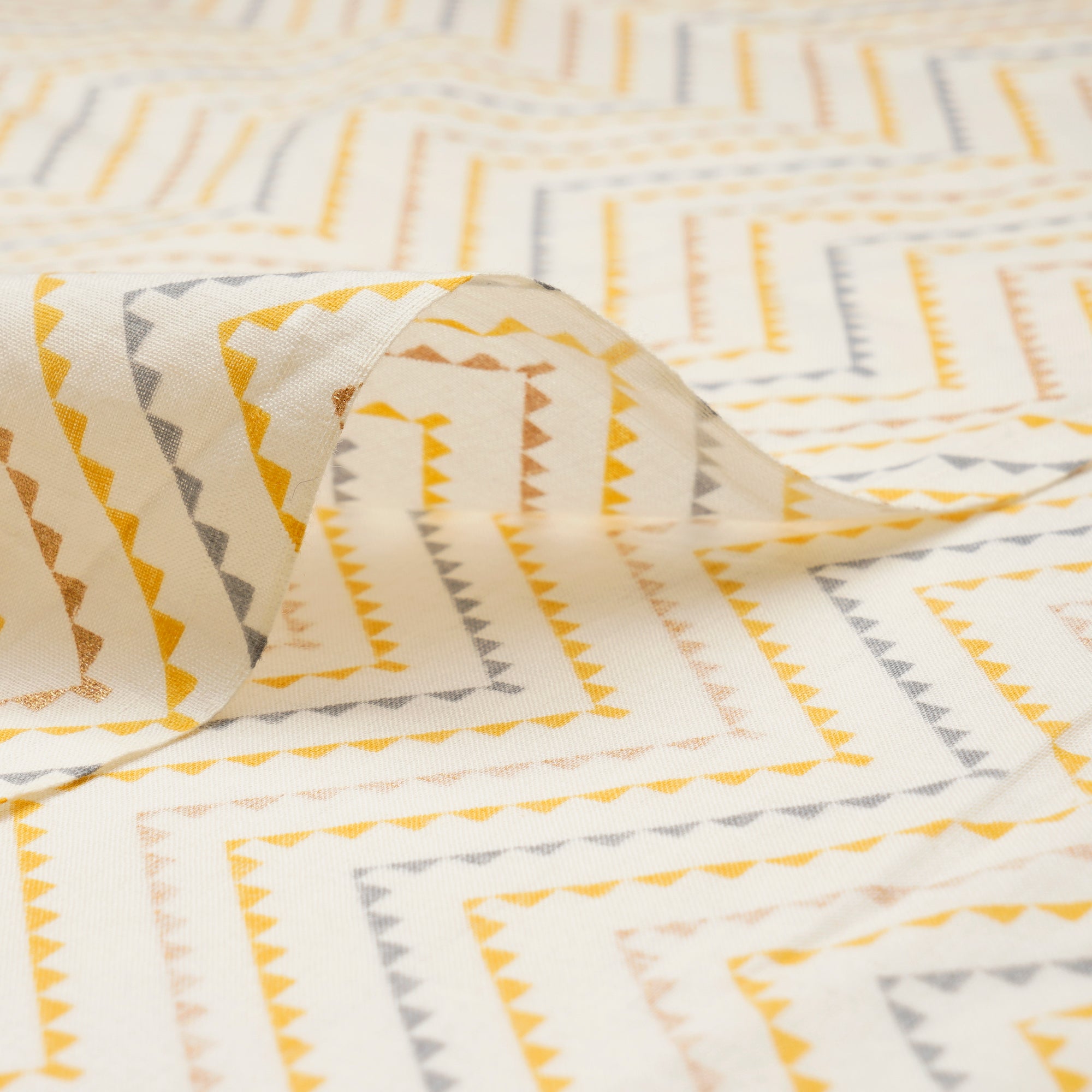 (Pre-Cut 2.00 Mtr)Cream Chevron Pattern Screen Printed Pure Cotton Fabric