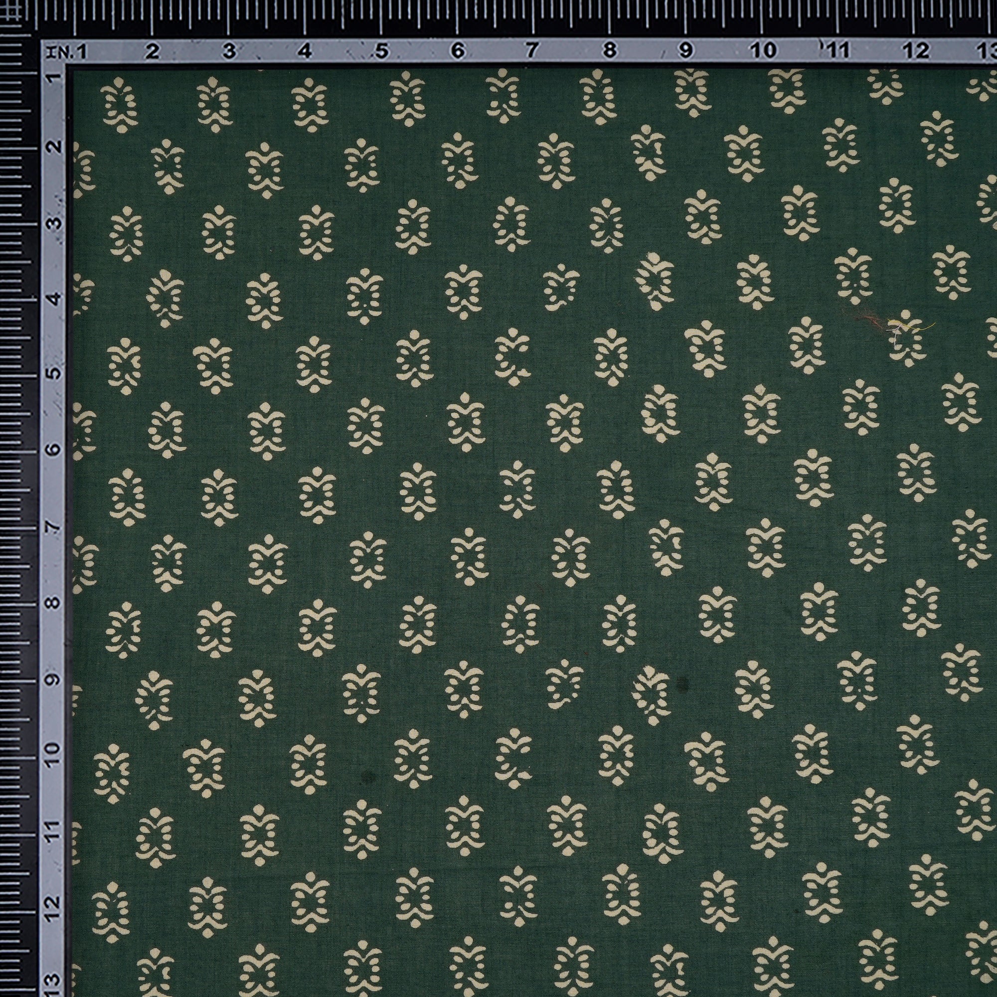 (Pre-Cut 0.60 Mtr)Green Handcrafted Ajrak Printed Pure Cotton Fabric