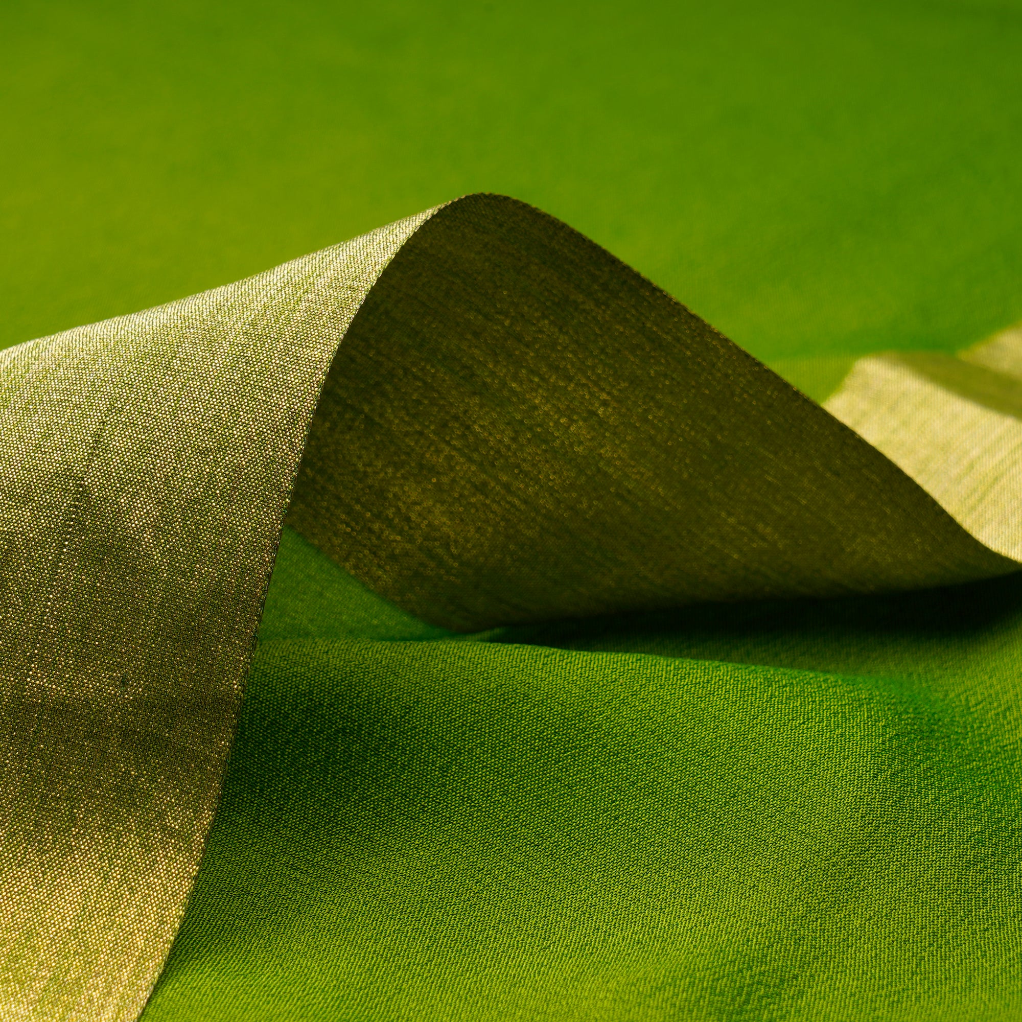 (Pre-Cut 4.30 Mtr)Minced Herb Piece Dyed Pure Silk Fabric