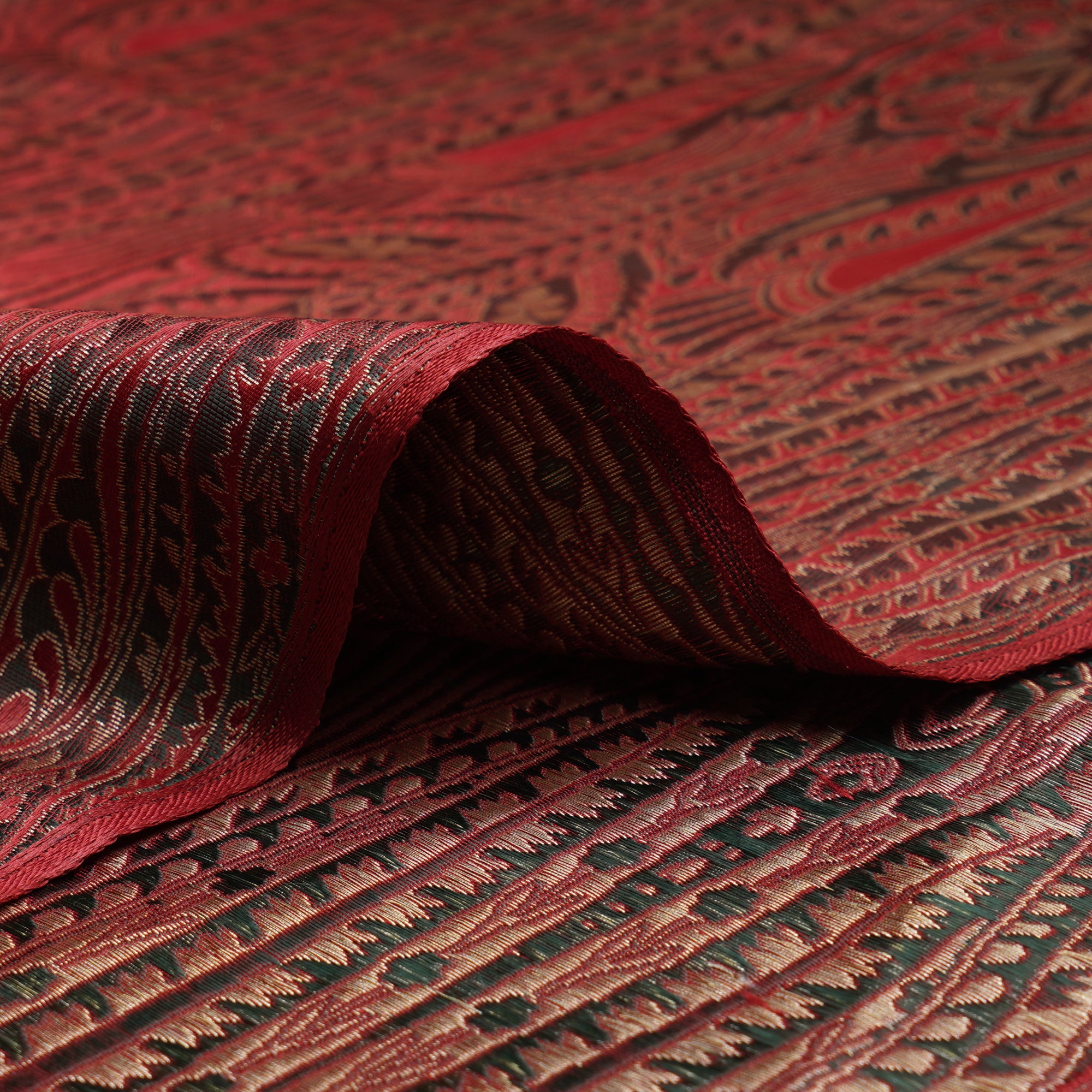 (Pre-Cut 1.90 Mtr)Maroon Paisley Pattern Handwoven Premium Banarasi Brocade Silk Fabric