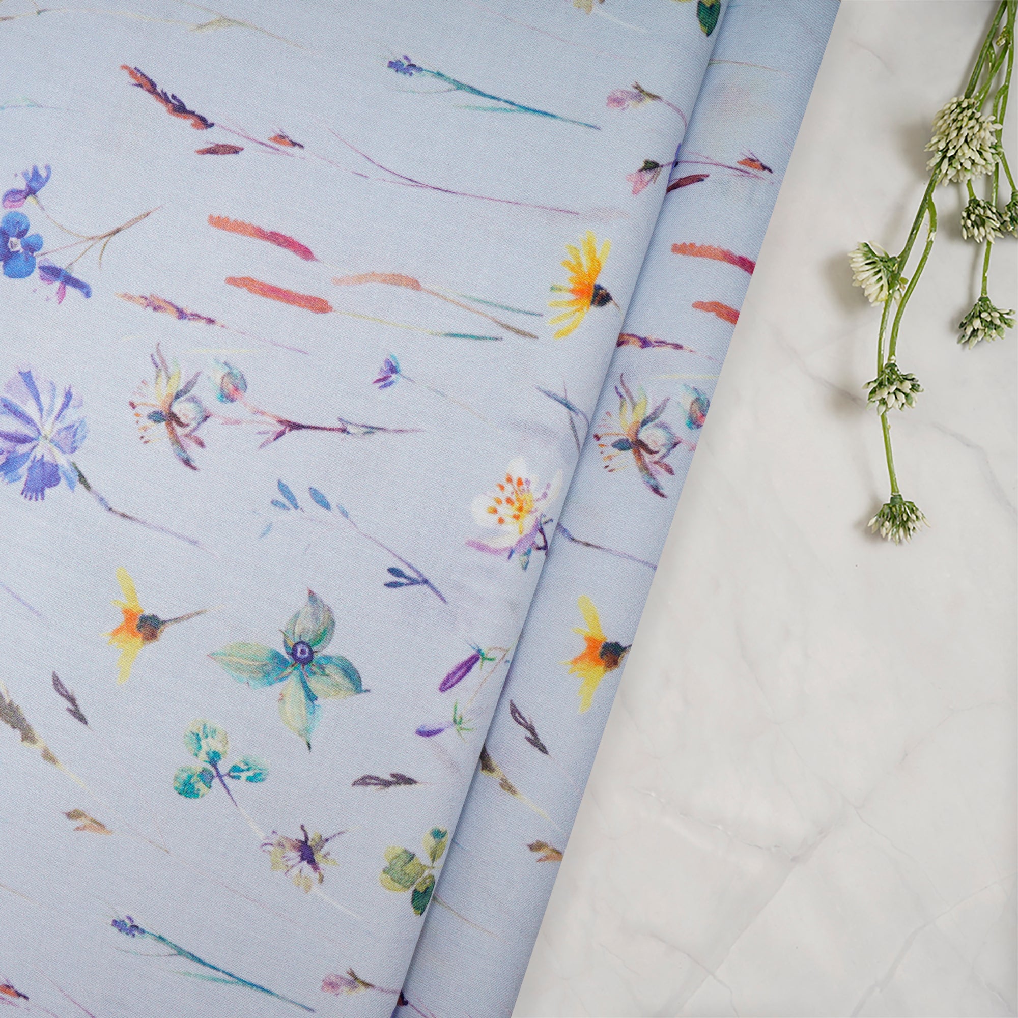 (Pre-Cut 1.00 Mtr)Ice Wash Floral Pattern Digital Print Cambric Fabric