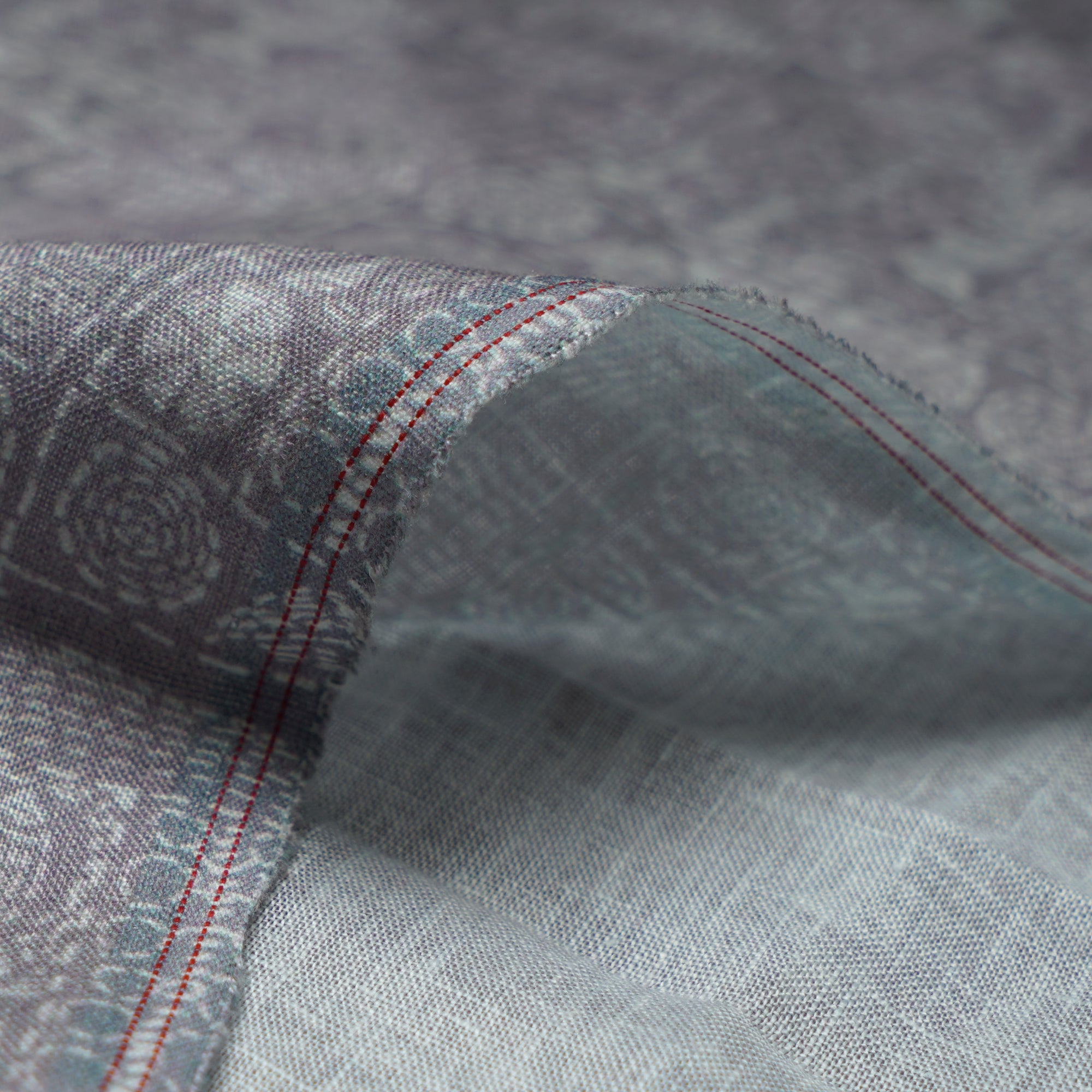 (Pre-Cut 1.60 Mtr)Grey All Over Pattern Digital Print Cotton Fabric