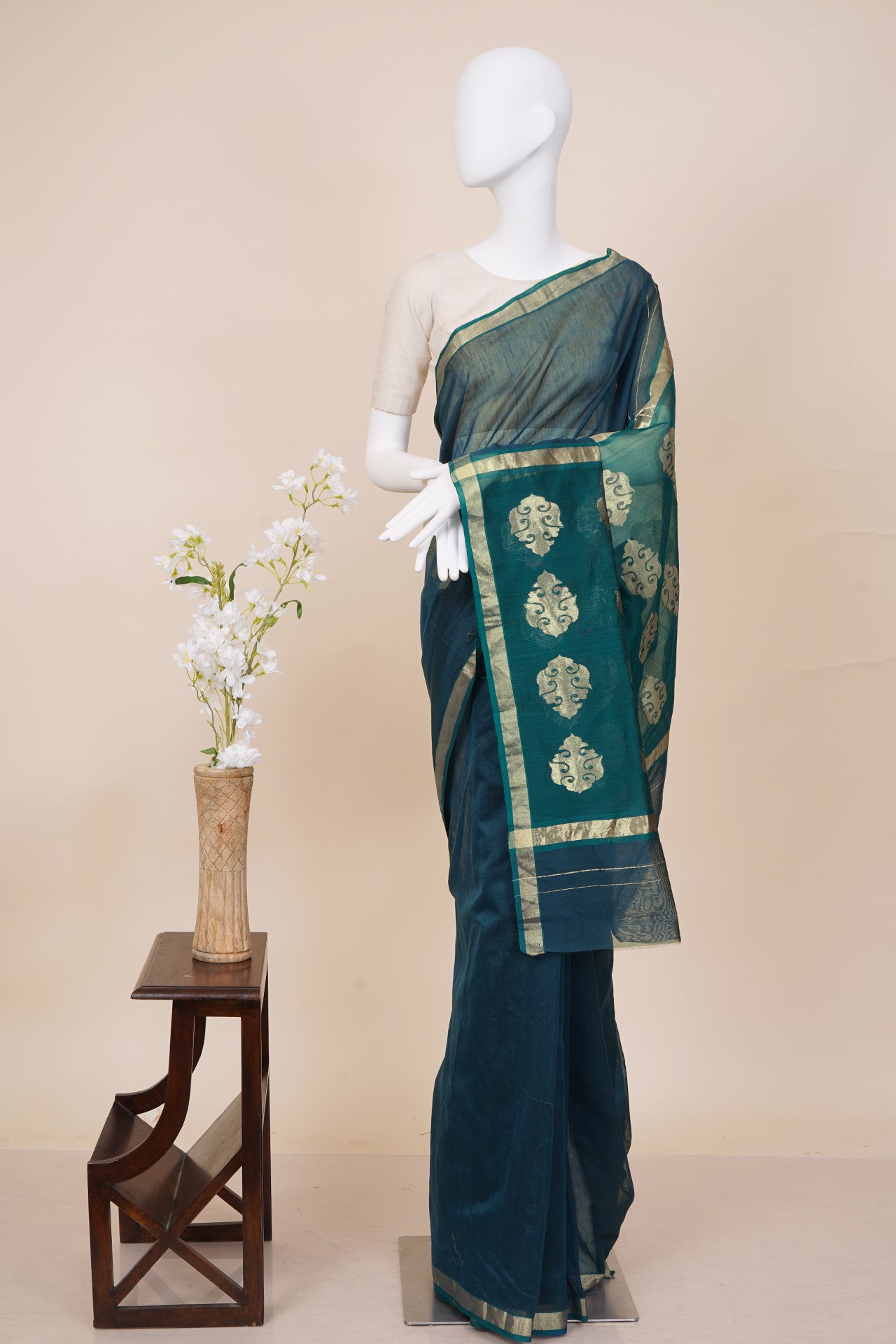 Blue Green Booti Pattern Fancy Banarasi Handwoven Silk Saree with Blouse Piece