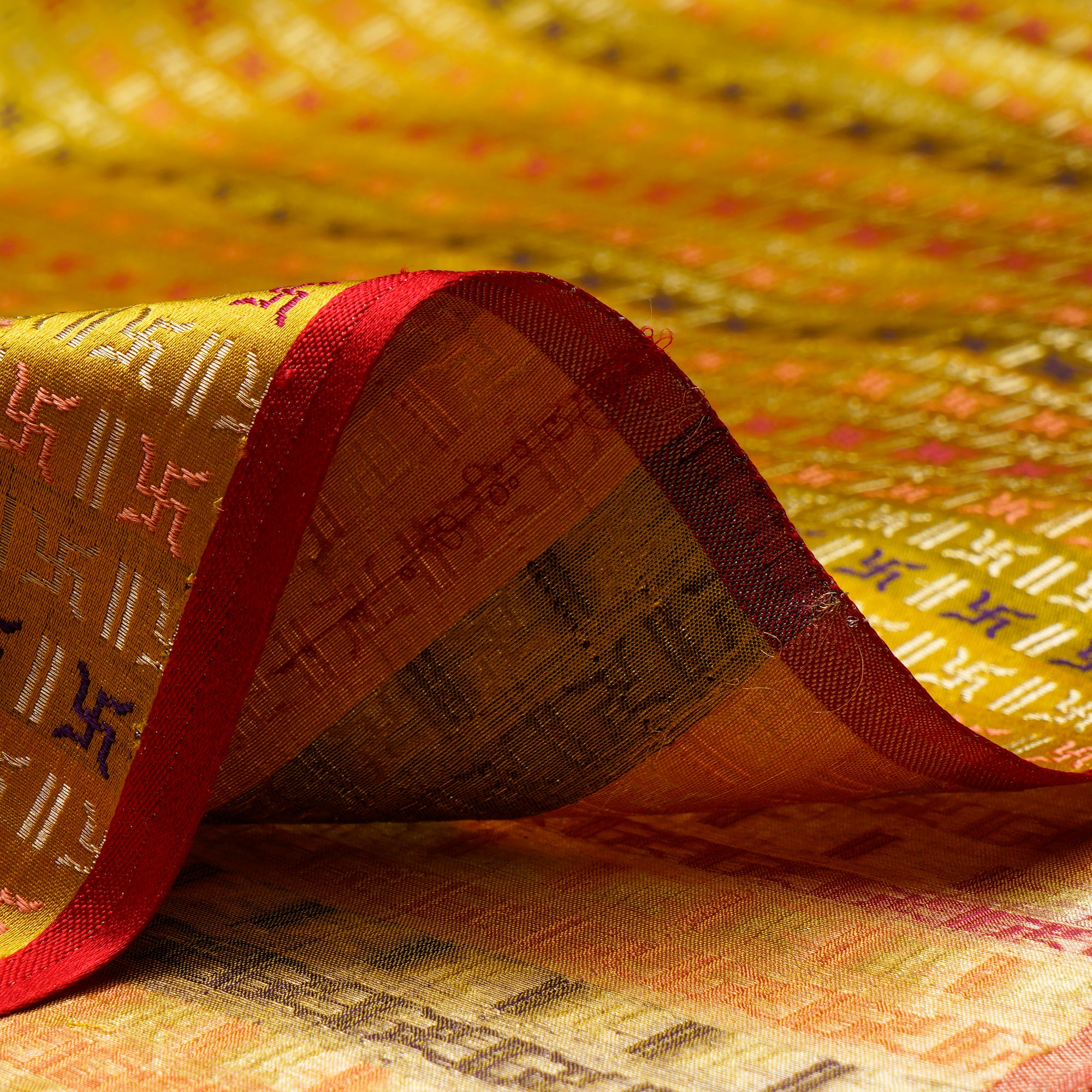 Super Lemon Handwoven Premium Banarasi Meenakari Brocade Silk Fabric