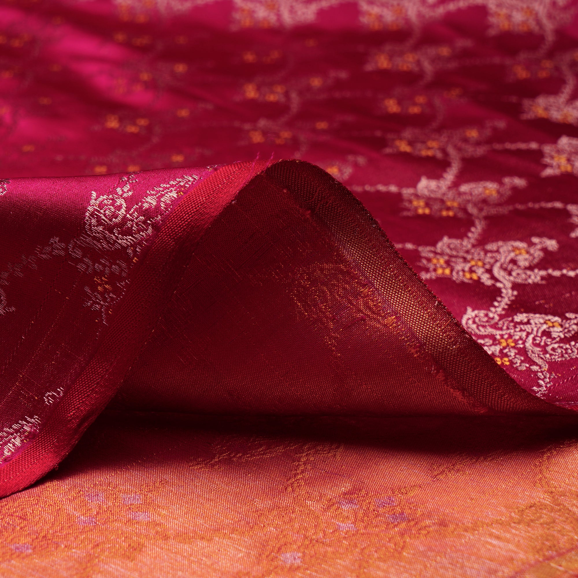 Blush Pink Handloom Weaving Silk Saree at Rs 2049.00