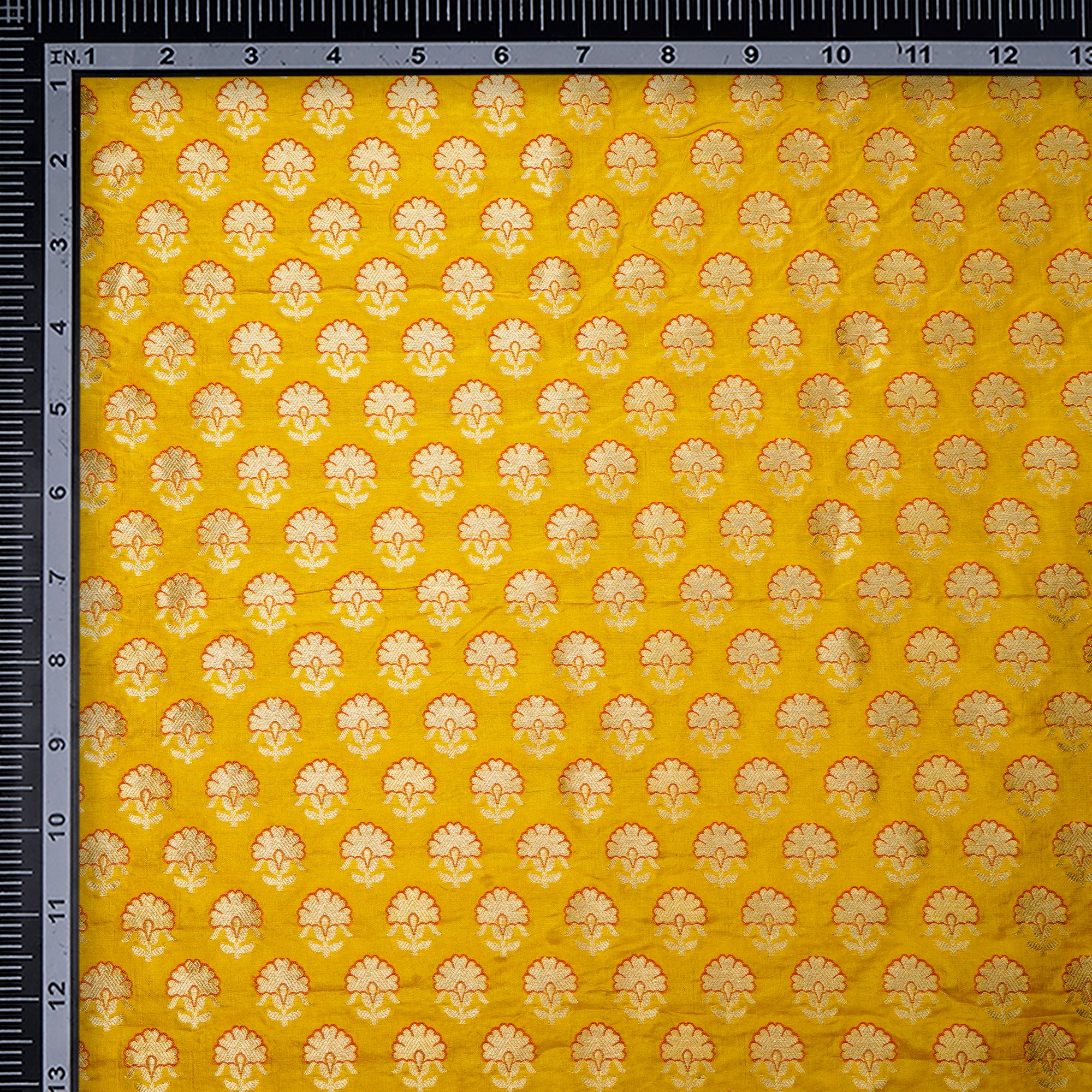 Hot Spot Handwoven Premium Banarasi Meenakari Brocade Silk Fabric