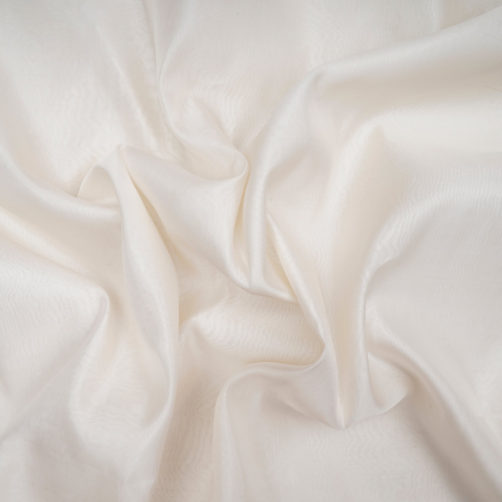 White Dyeable Plain Italian Tafetta Silk Fabric