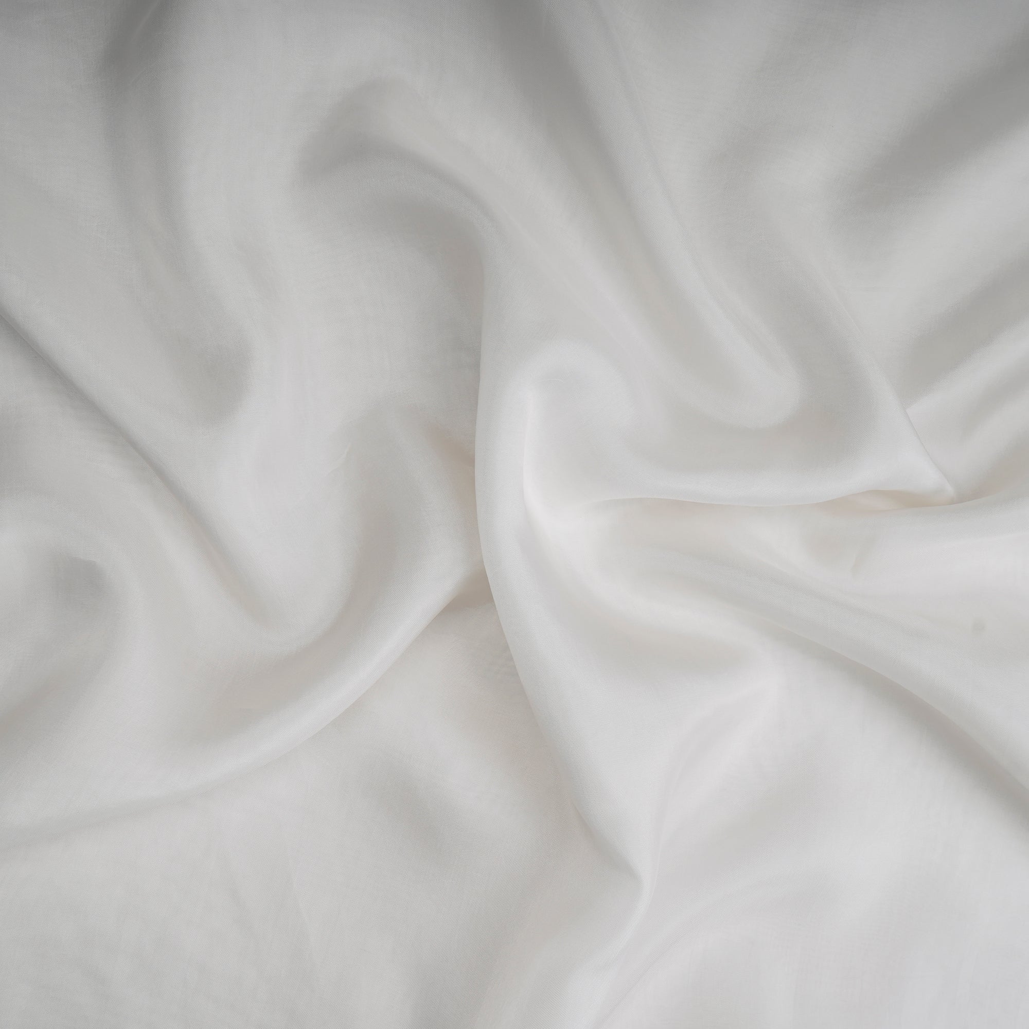 White Color Plain Bemberg Habotai Dyeable Fabric