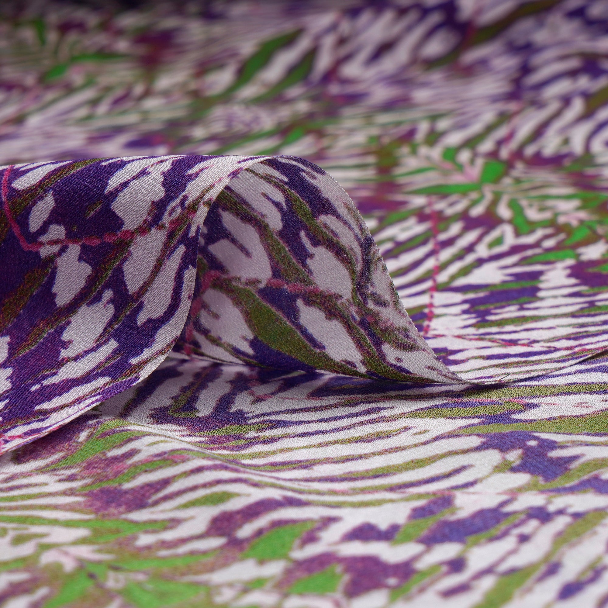 Purple-White Leaf Pattern Digital Print Crepe Silk Fabric