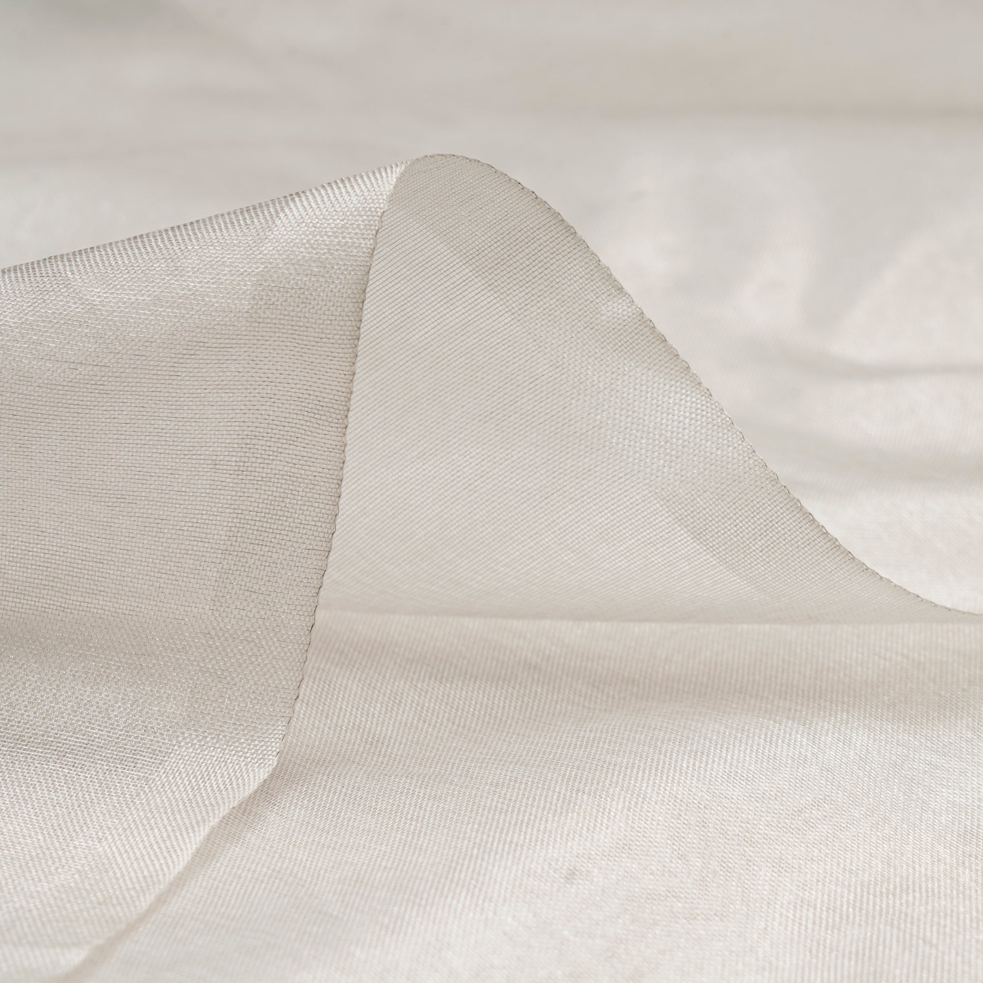 Silver Plain Dyeable Heavy Pure Tissue Fabric