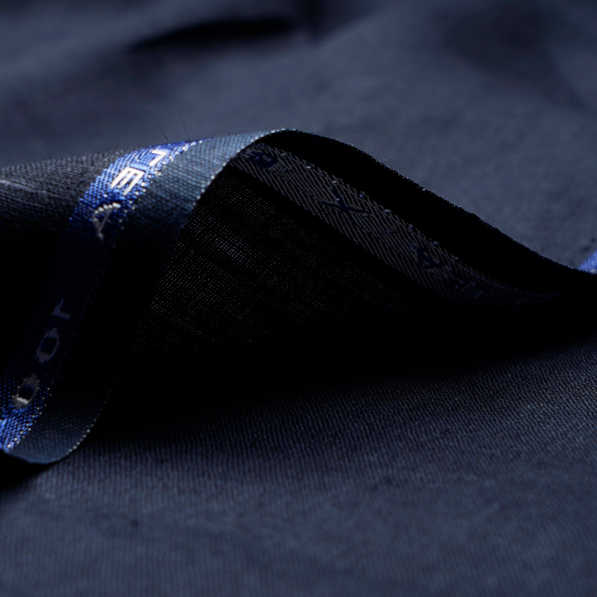 Navy Blue Piece Dyed 60 Lee Plain Linen Fabric