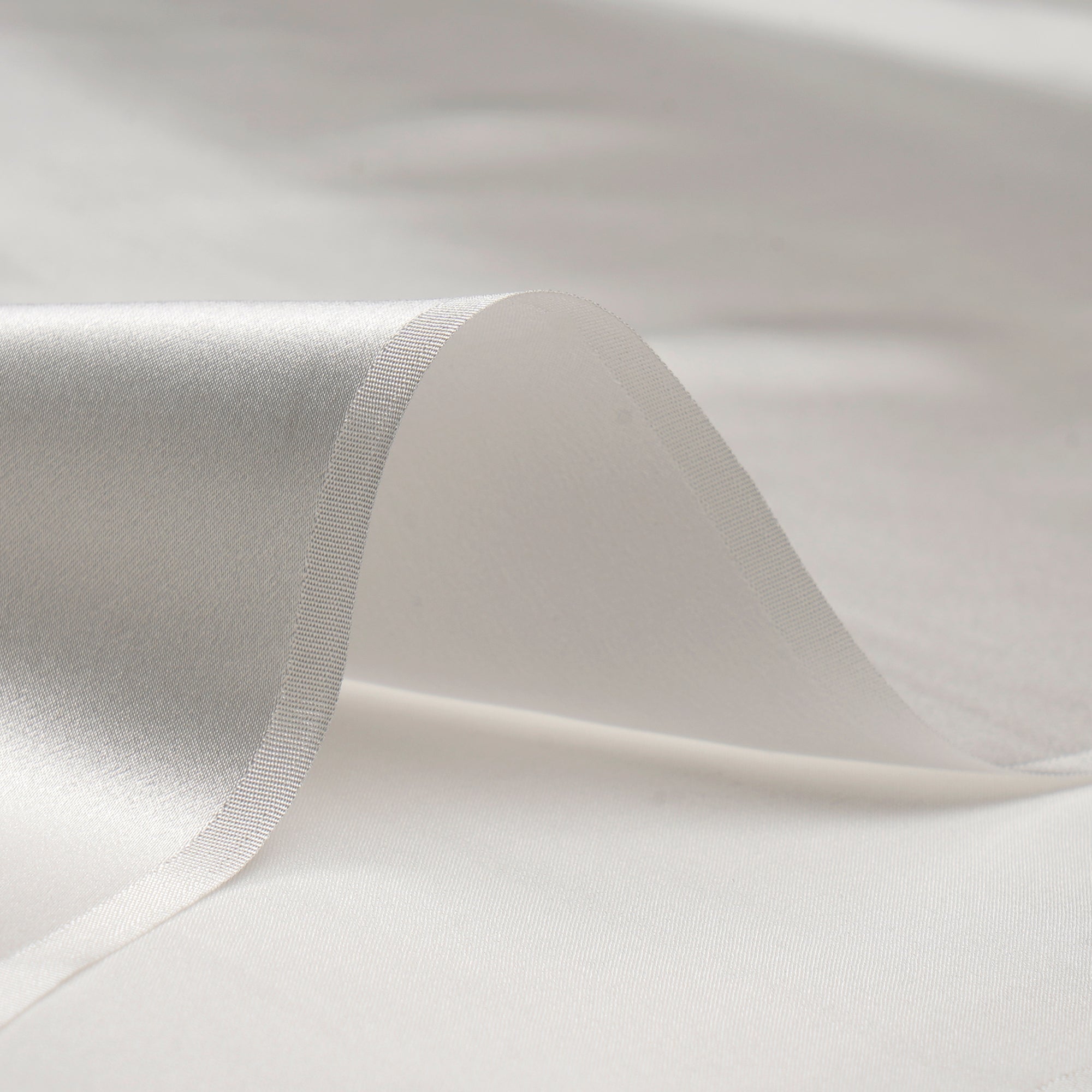 White Dyeable Imported 80 GLM Satin Silk Fabric