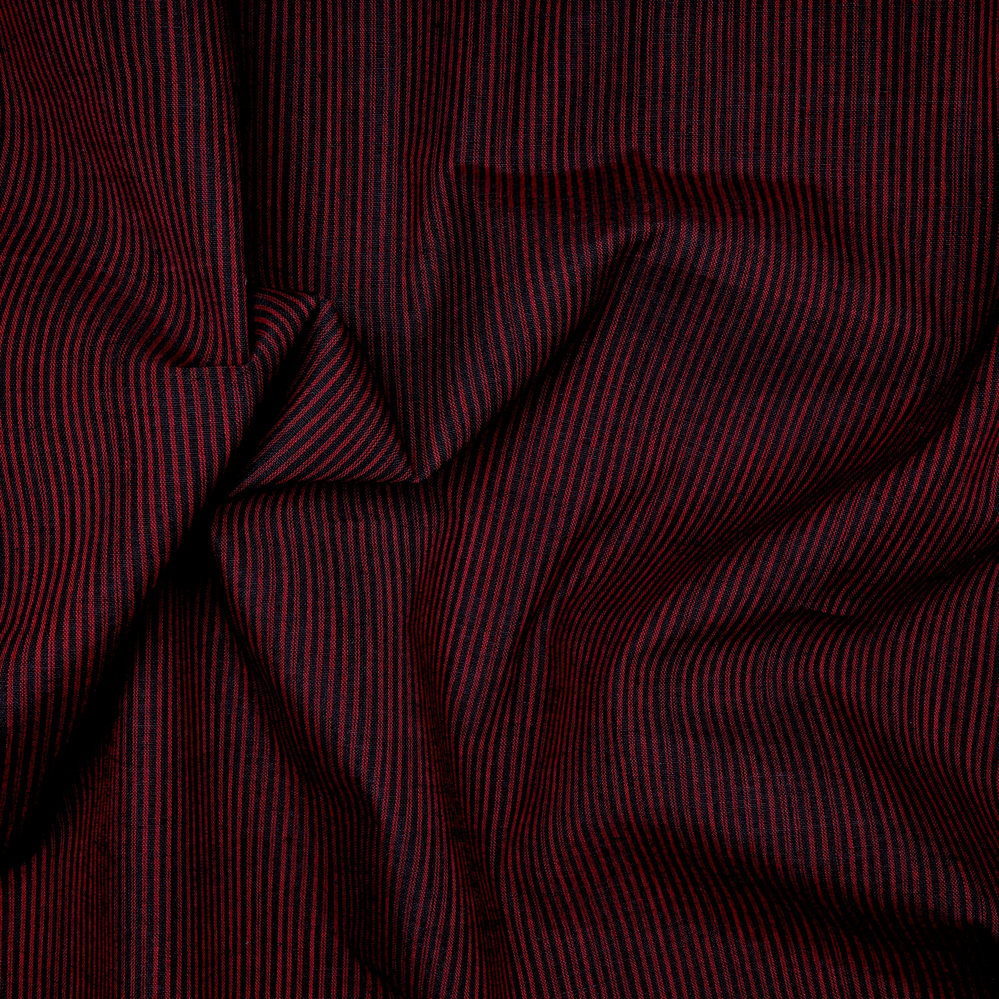 (Pre-Cut 2.00 Mtr ) Black-Maroon Color Mangalgiri Cotton Fabric