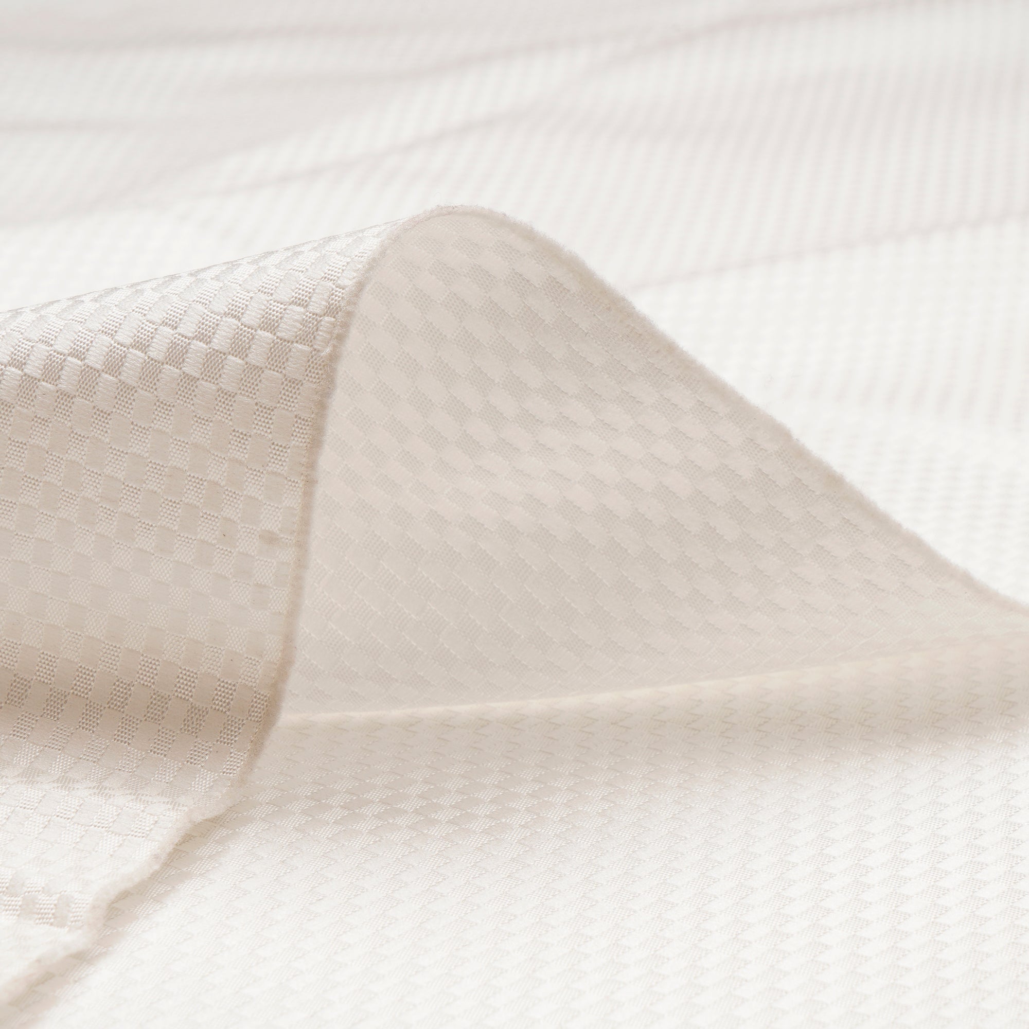 (Pre Cut 2.90 Mtr Piece) White Color Polyester Cotton Jacquard Fabric