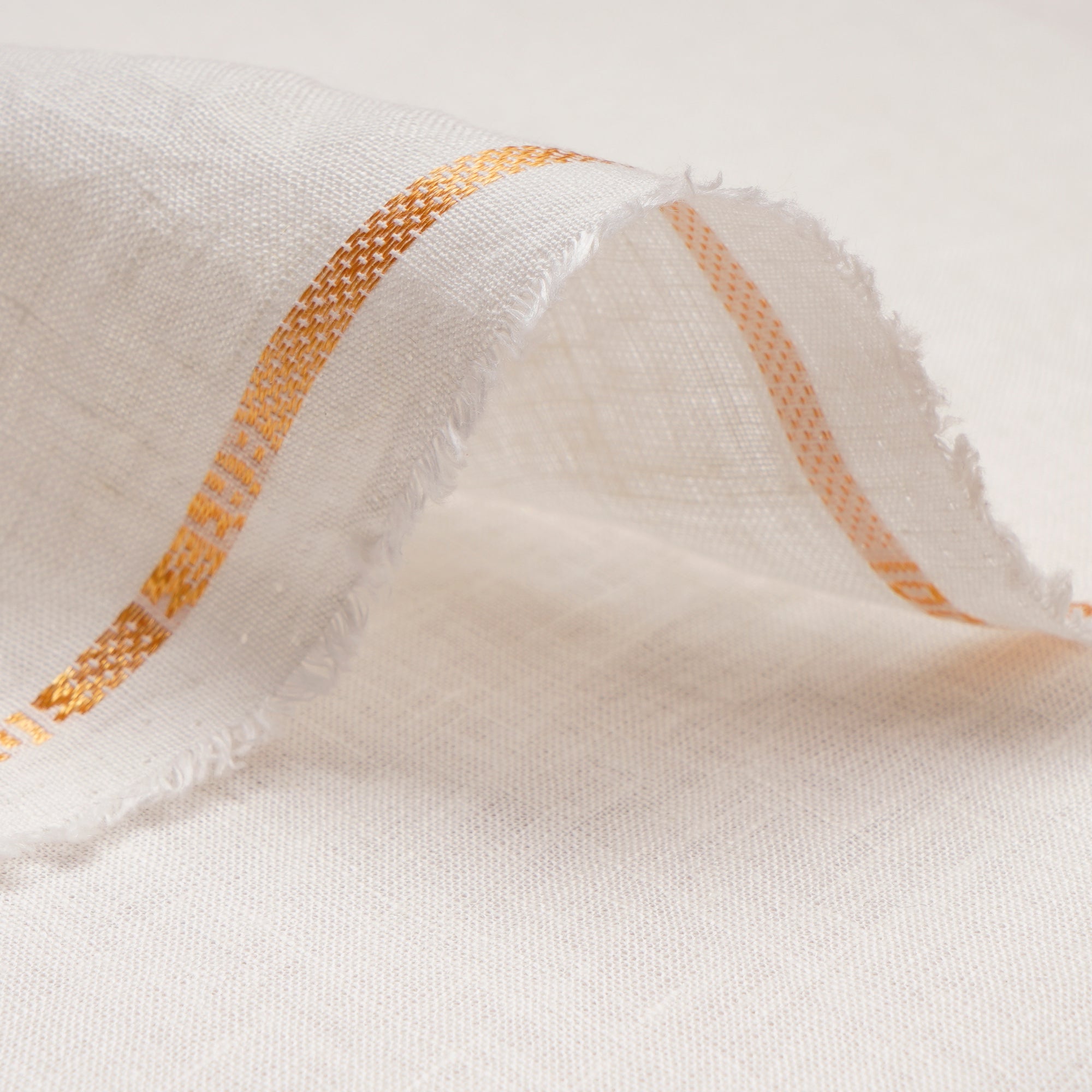 (Pre-Cut 2.50 Mtr) White Premium Linen Fabric