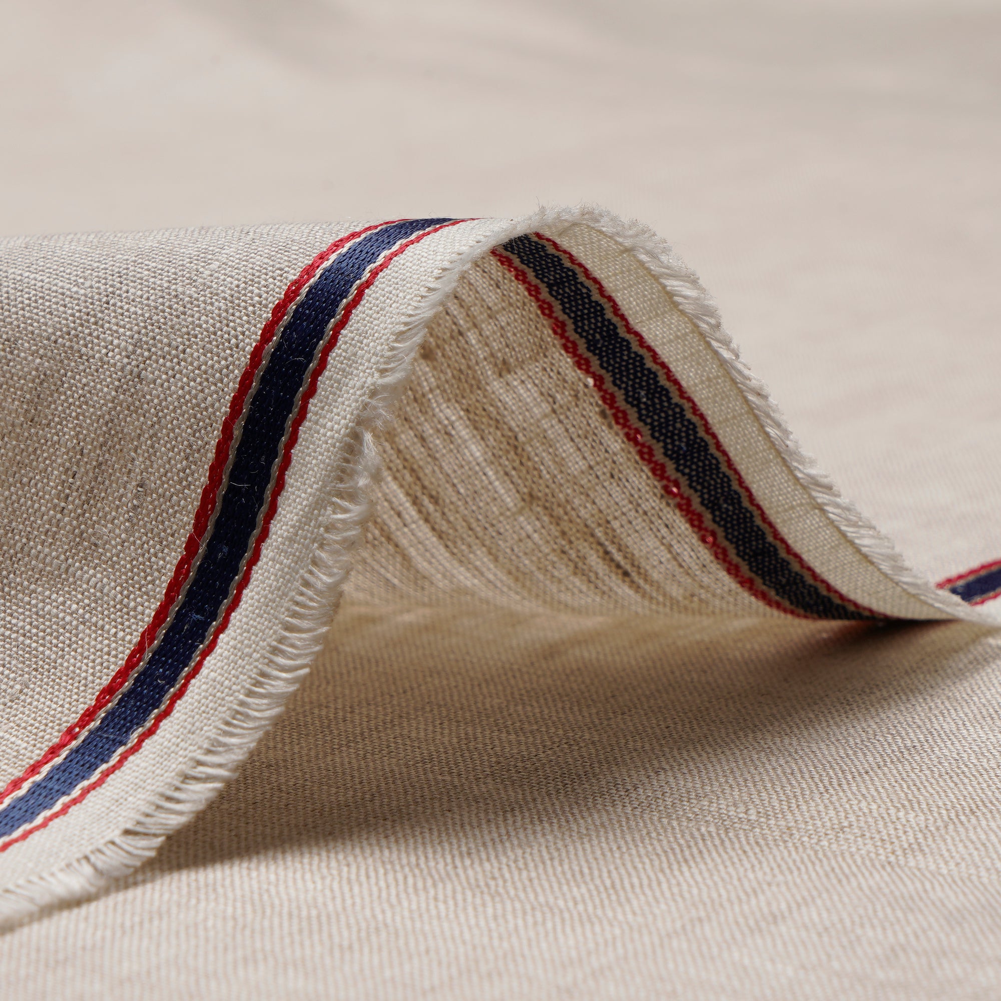 Off-White Premium Linen Unstitched Men's Shirt Piece (58 Inches | 1.60 Meters)