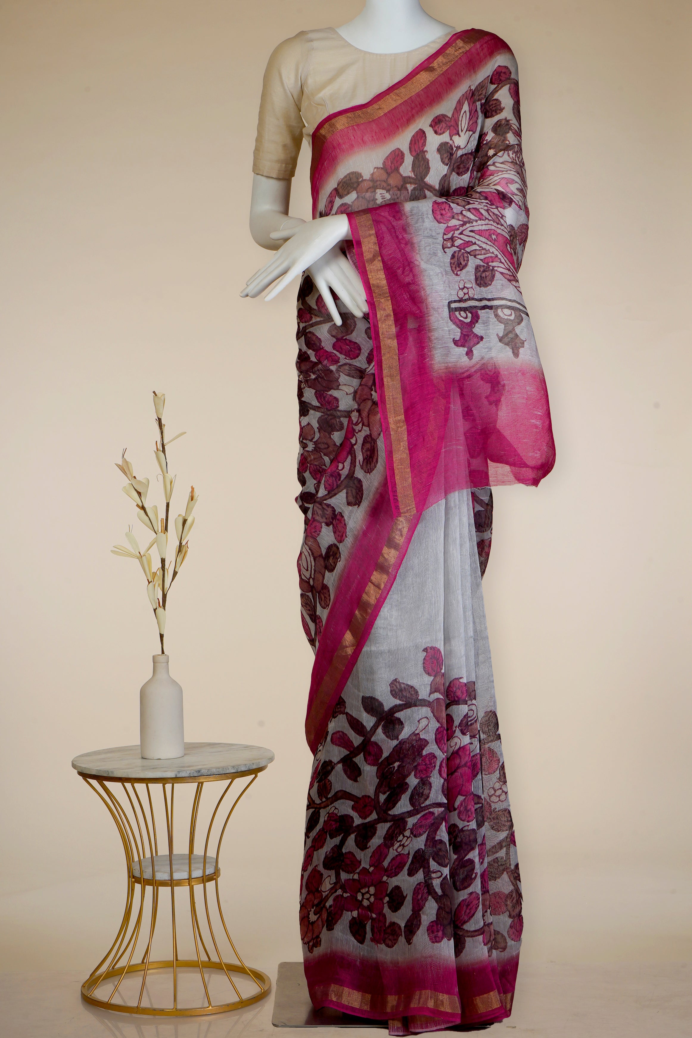 Pink Color Digital Printed Linen Silk Saree With Blouse Piece