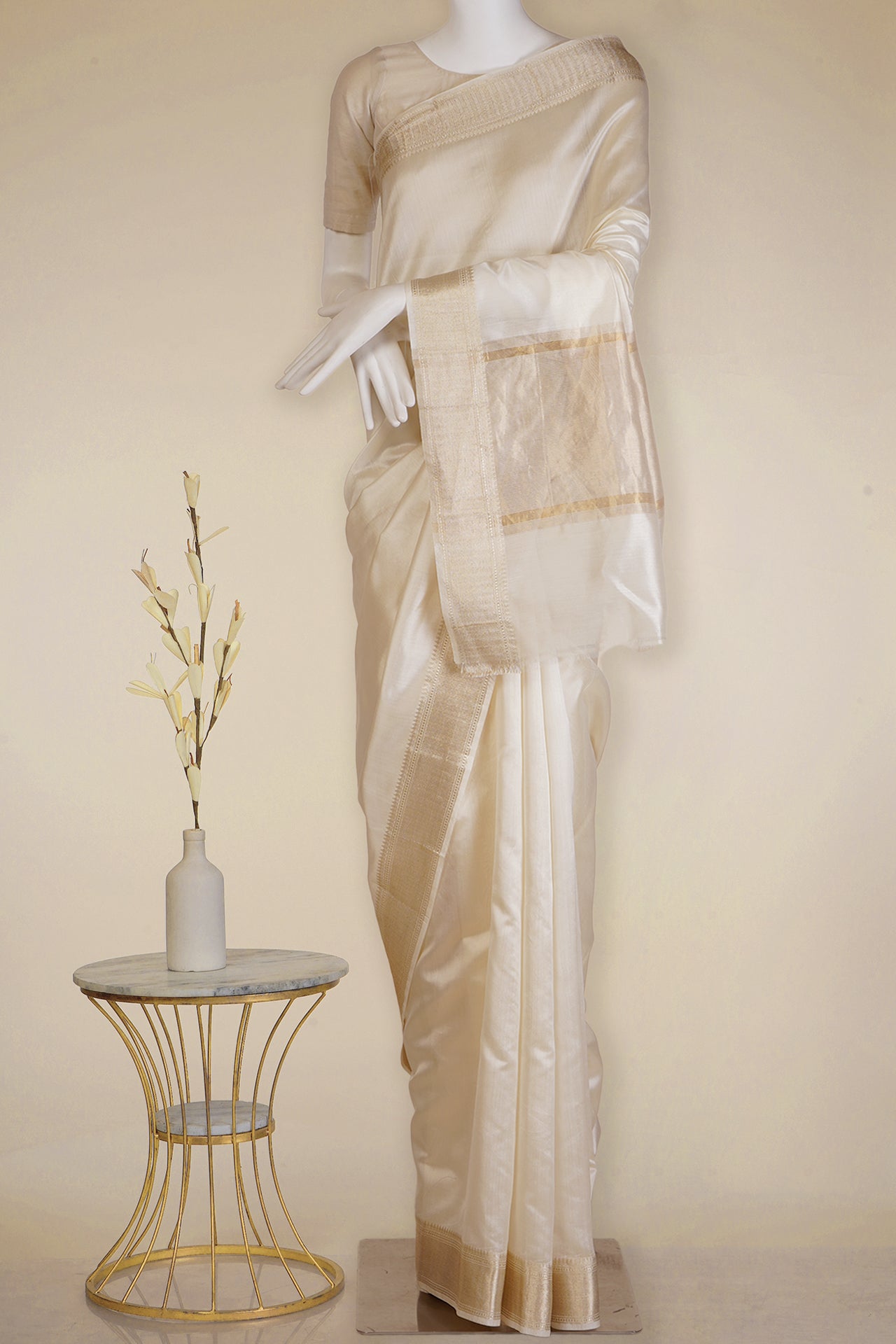Cream Color Handwoven Pure Silk Saree With Blouse Piece